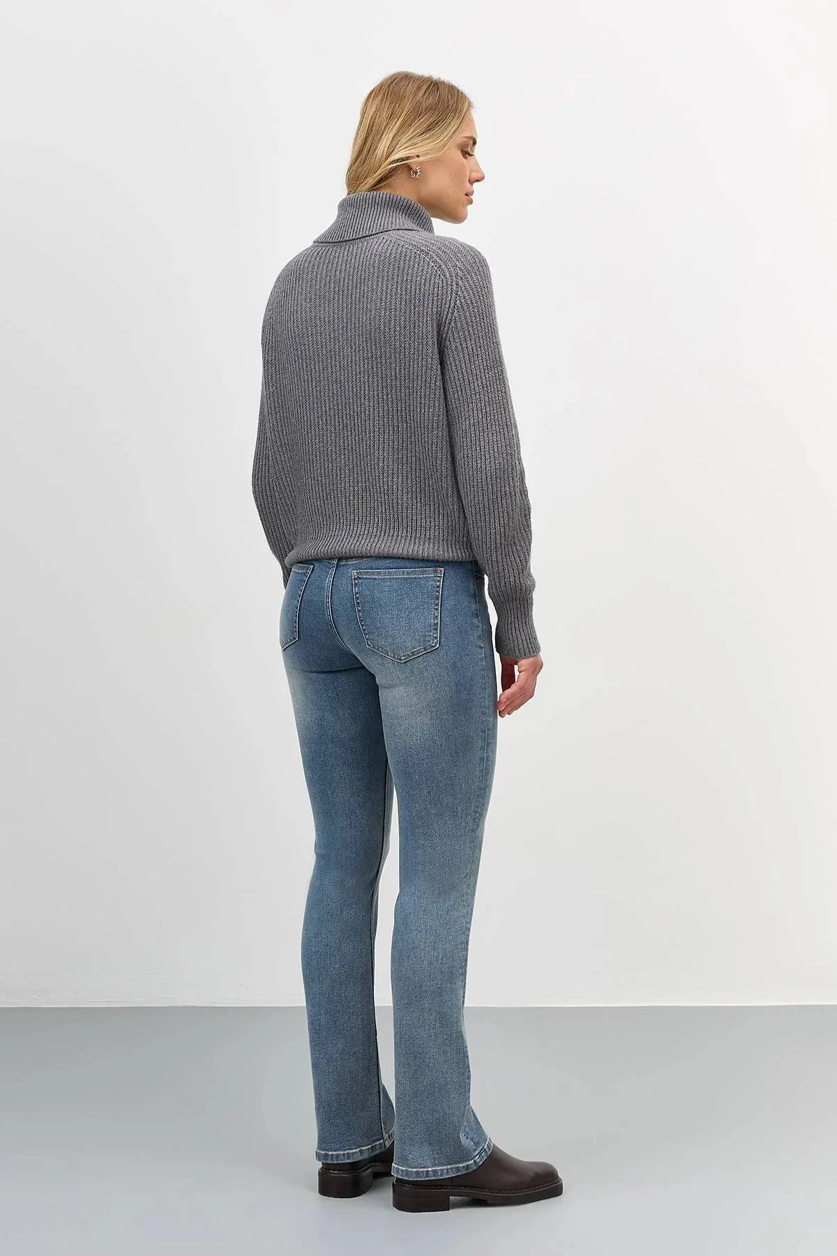 Свитер с отложным воротником на молнии, 50