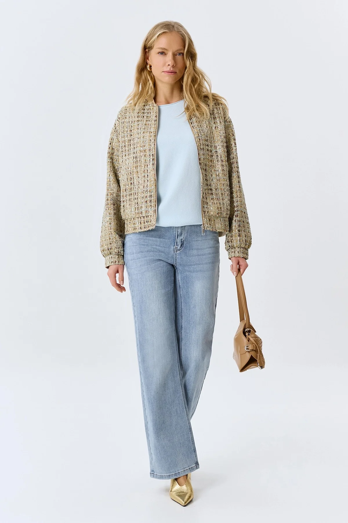 Бомбер из лёгкого твида, 38