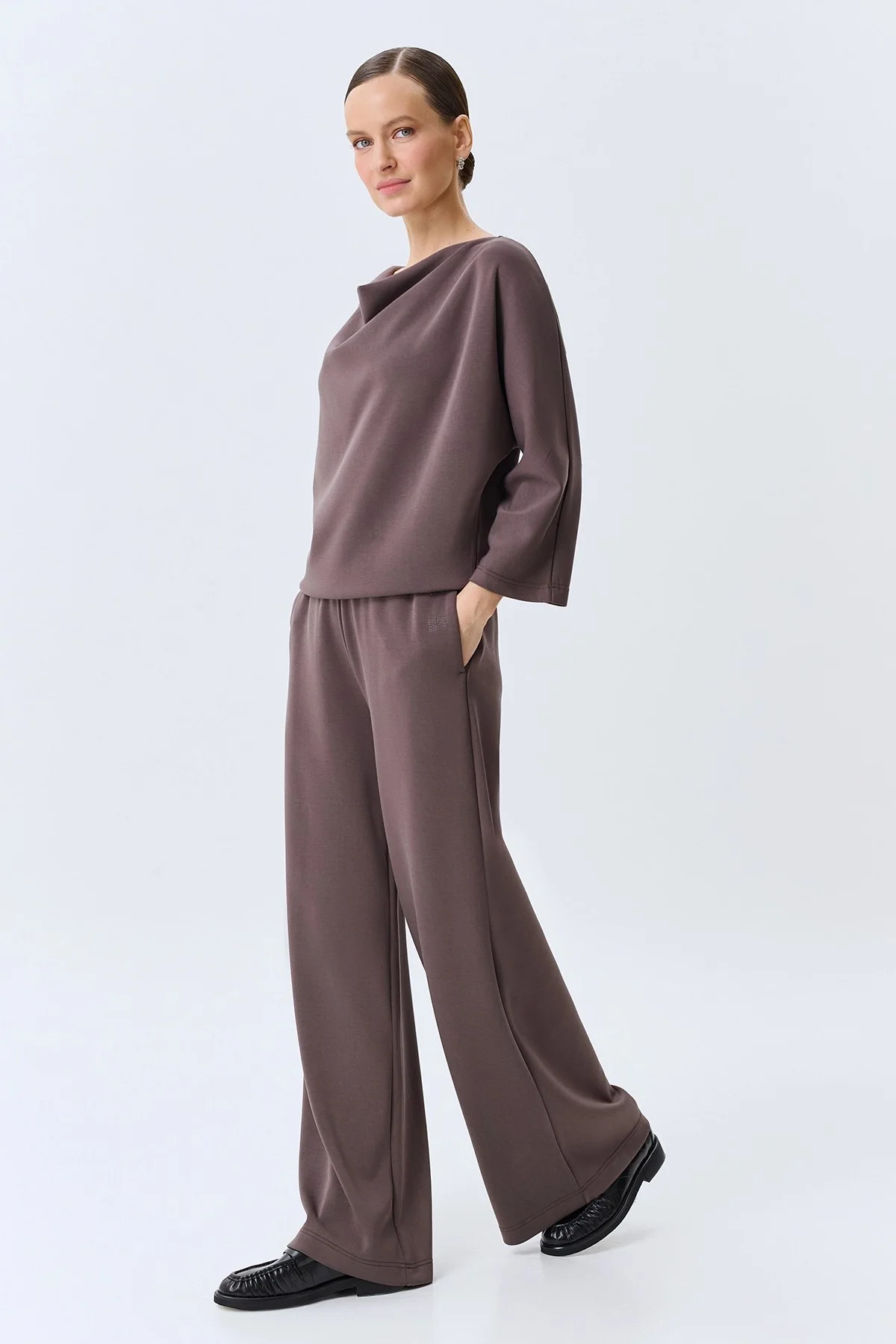 Прямые брюки из мягкого модала, 34