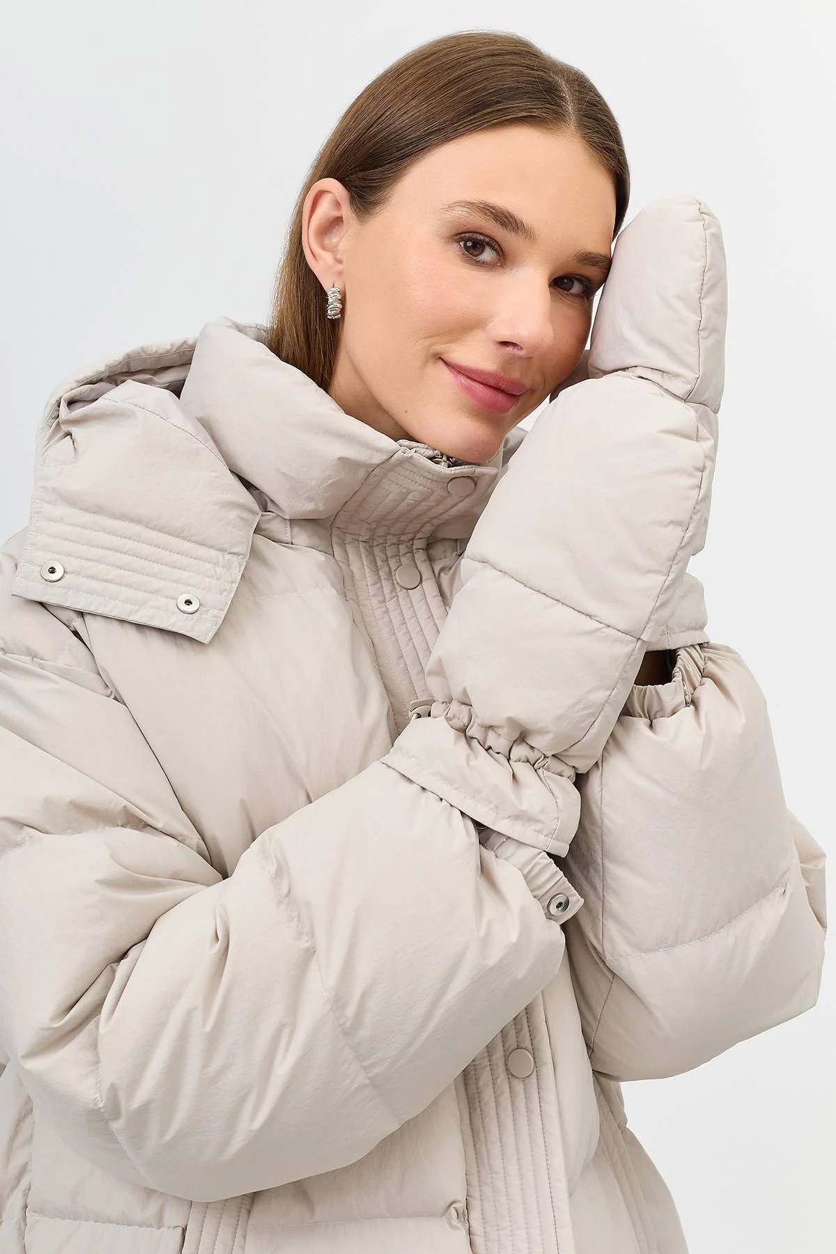 Лимитированная серия пуховик с варежками  , 50