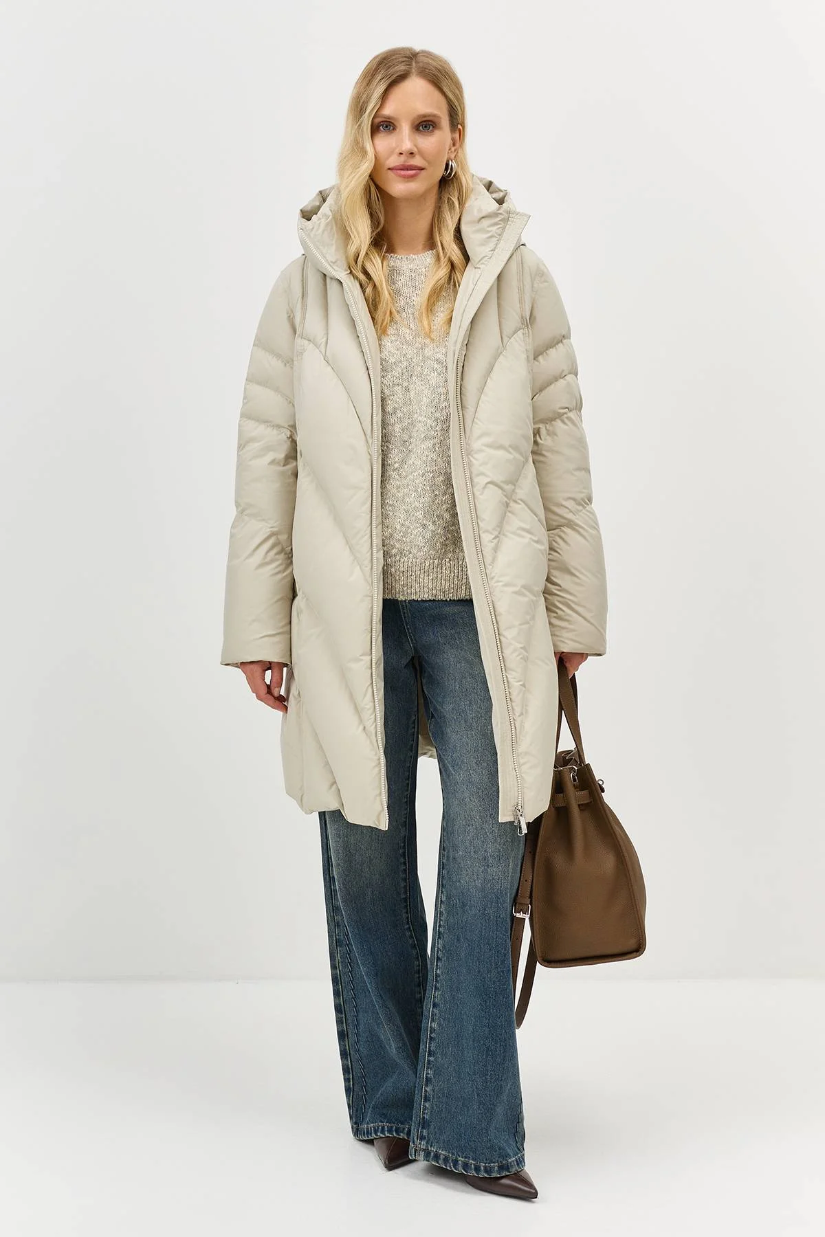 Лимитированная серия теплый пуховик с фигурной стежкой с палантином, 36