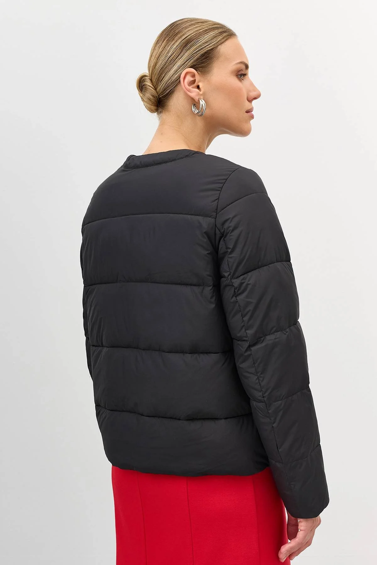 Лимитрированная серия куртка с контрастными деталями и палантин, 46