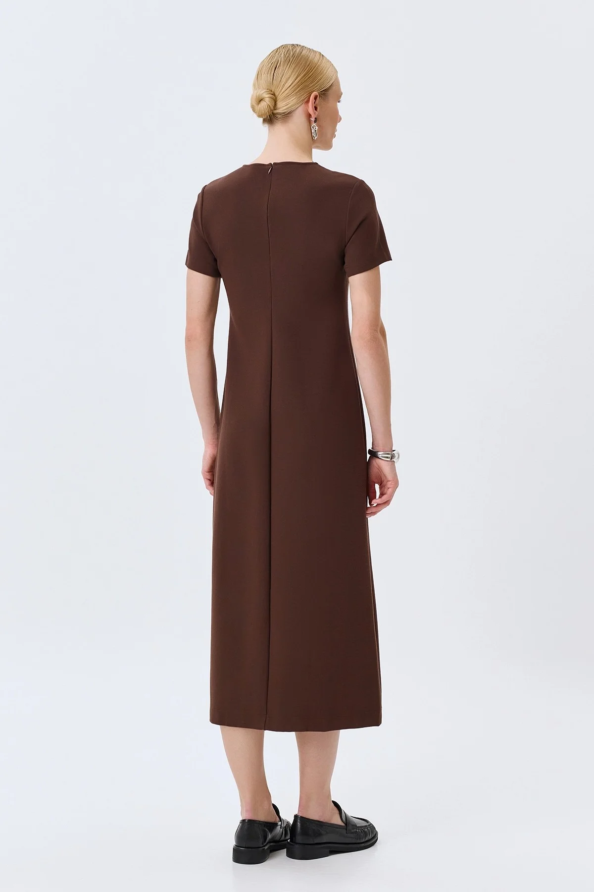 Коричневое базовое платье из смесовой вискозы, 50