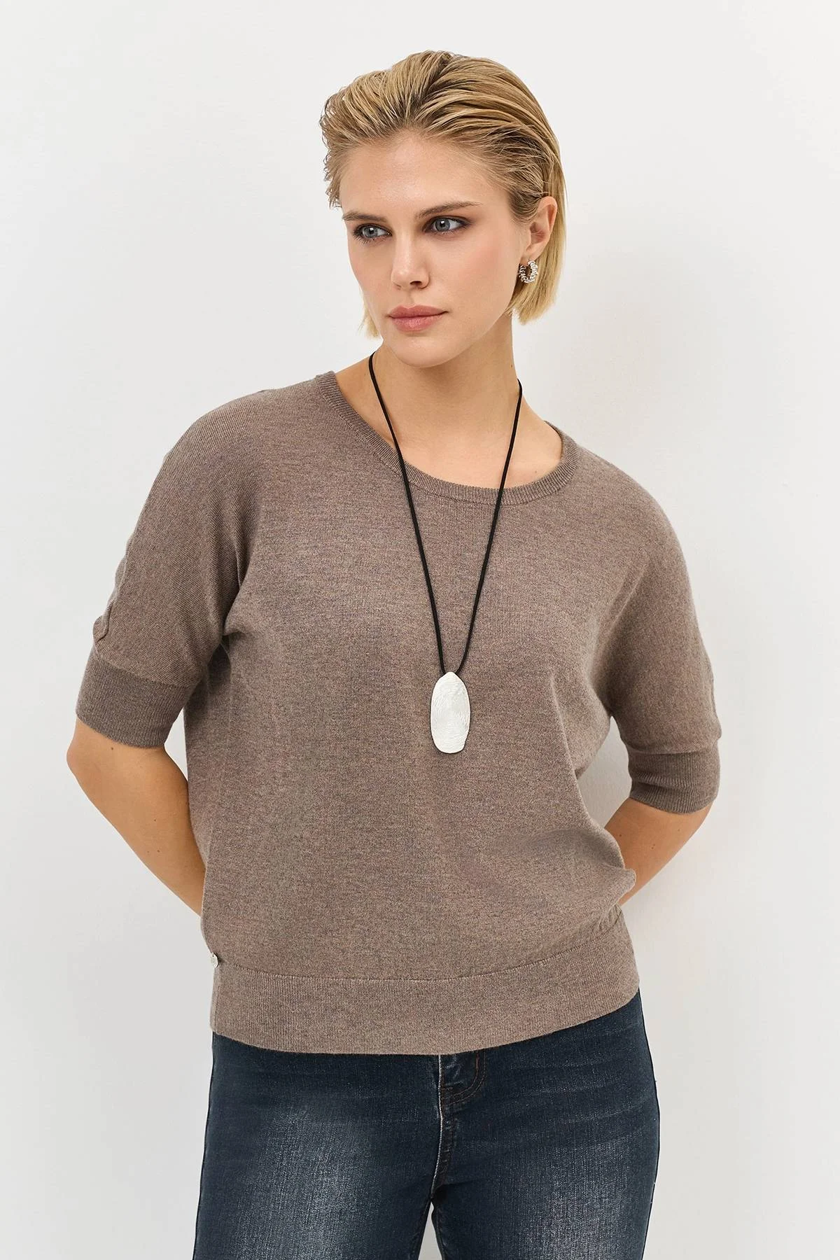 Лимитированная серия базовый джемпер с шерстью и ремень, 38 Лимитированная серия базовый джемпер с шерстью и ремень, 38