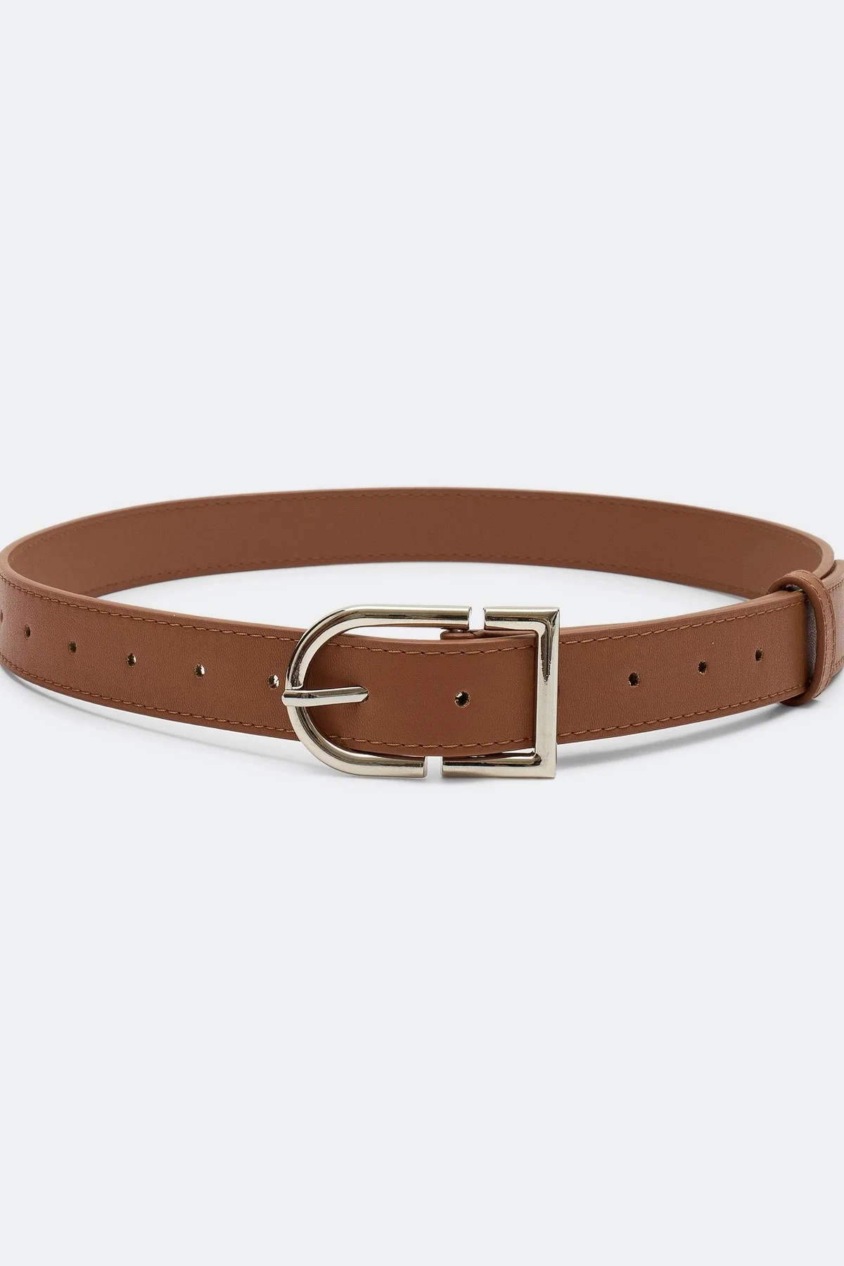 Базовый ремень с акцентной пряжкой, M