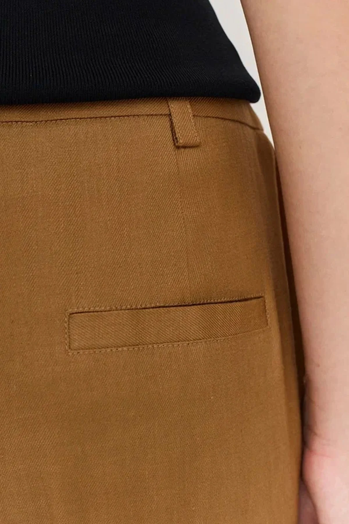 Прямые брюки коричневого цвета со шлёвками, 44р