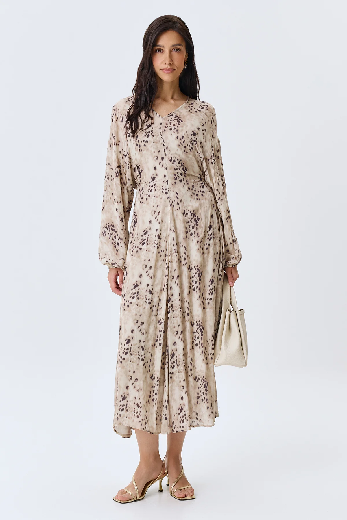 Платье с нежным ажурным принтом, 52