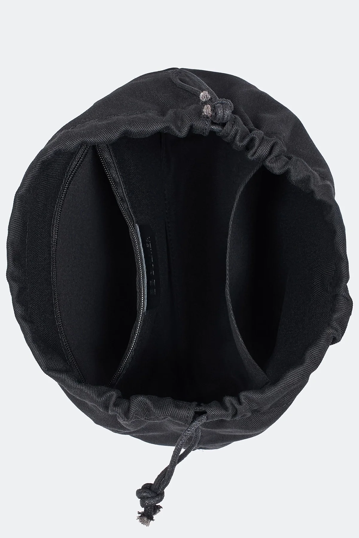 Ажурная вязаная сумка с косметичкой, One