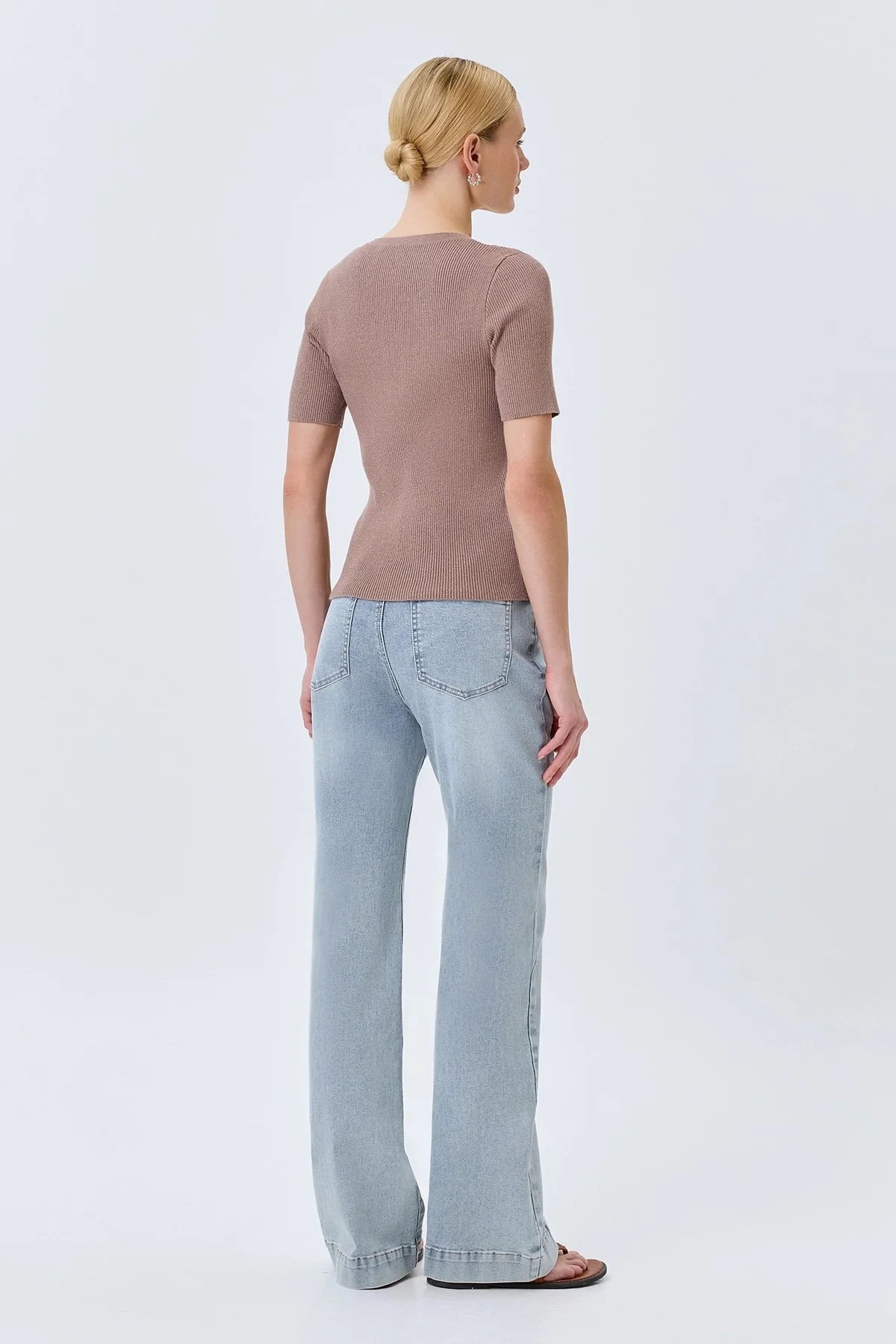 Джемпер из вискозы с деликатным люрексом, 50