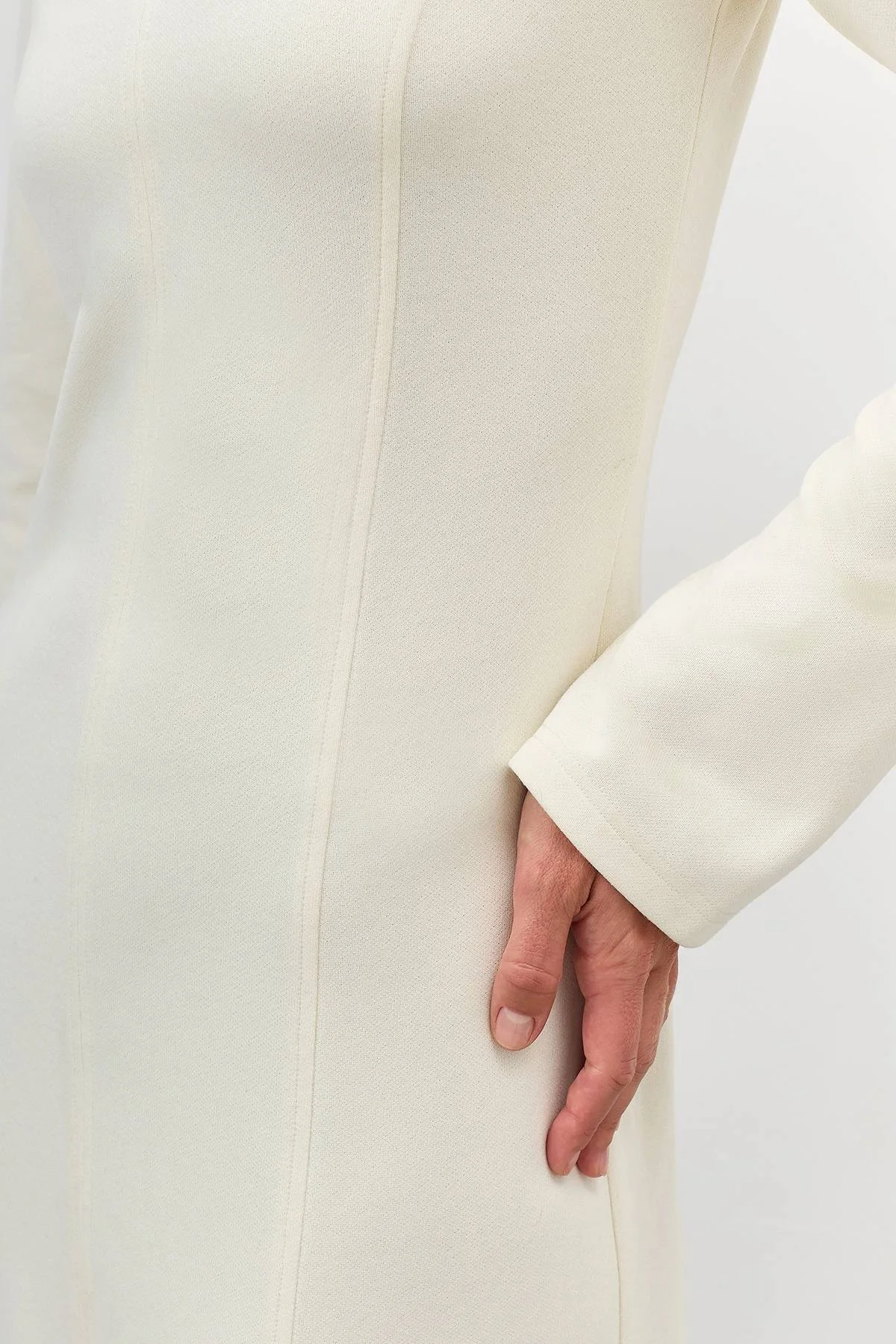 Лимитированная серия молочное платье с ремнем, 40