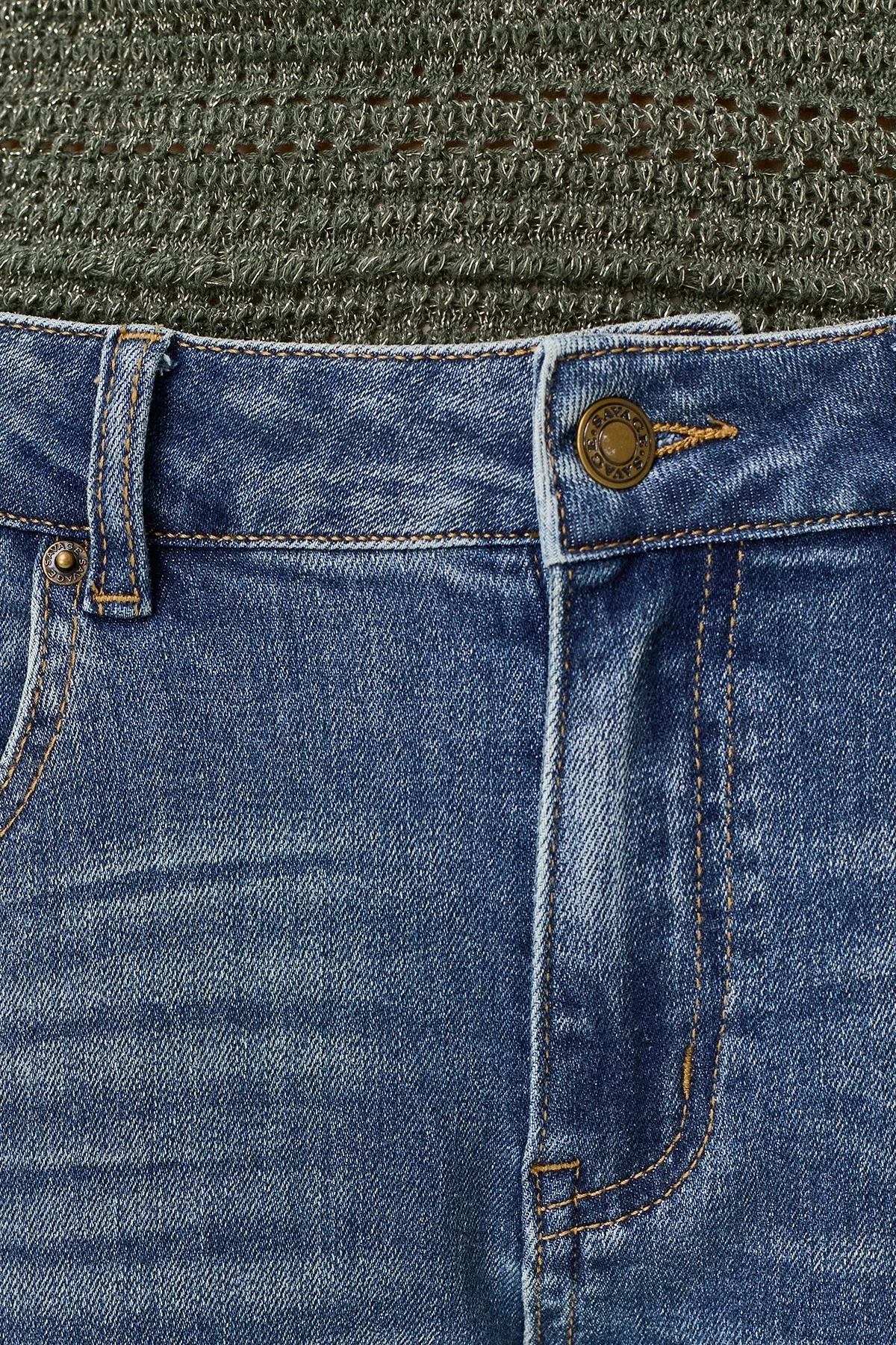 Зауженные джинсы с деликатной варкой, 44