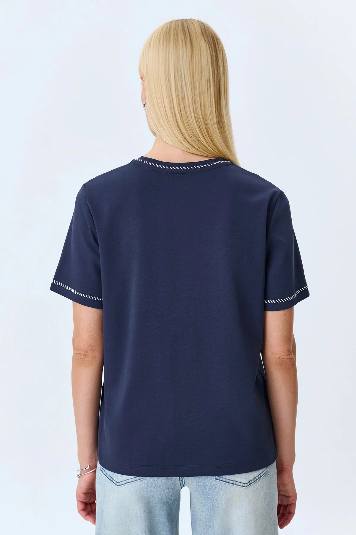 Футболка из 100% хлопка с ручным стежком, 46