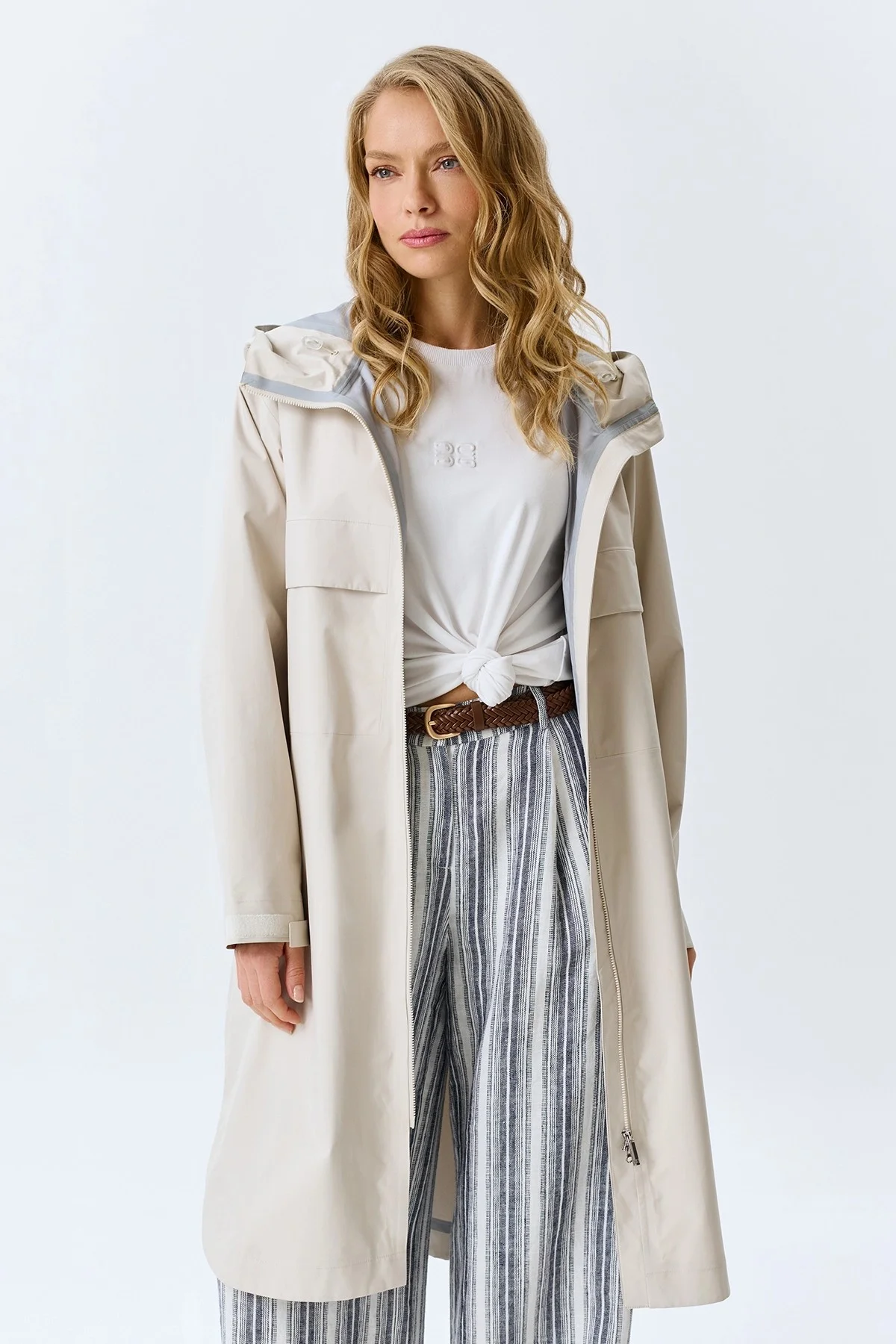 Свободный плащ с капюшоном, 36