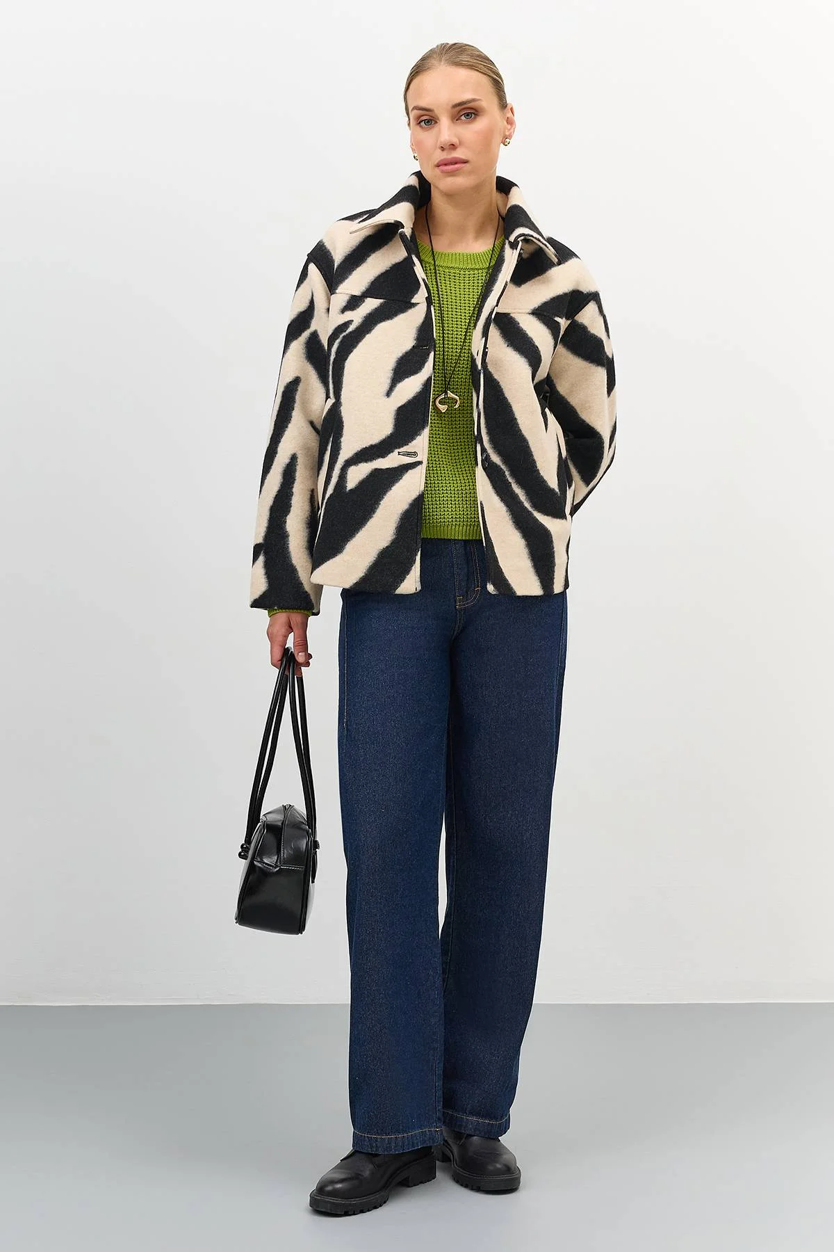 Яркий свитер из хлопка, 44