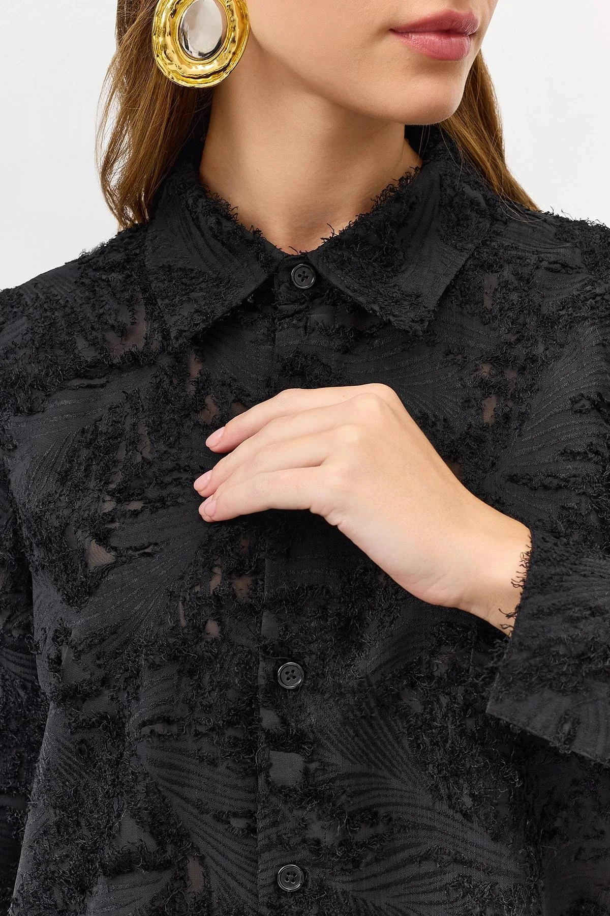 Блузка из фактурной ткани, 50