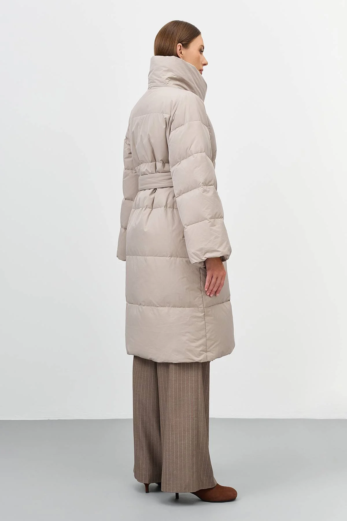 Лимитированная серия пуховое пальто с палантином, 40