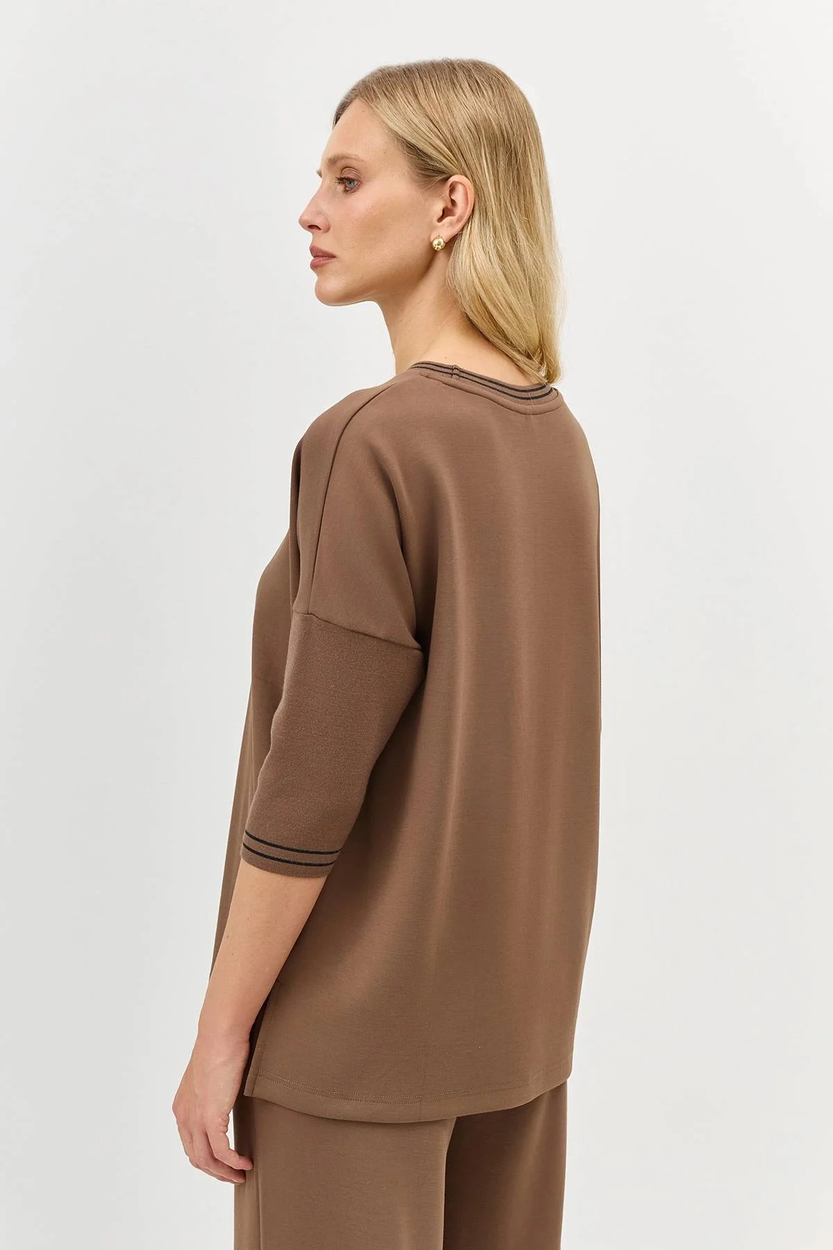 Лимитированная серия свободный джемпер в цвете Мокко с ремнем, 44