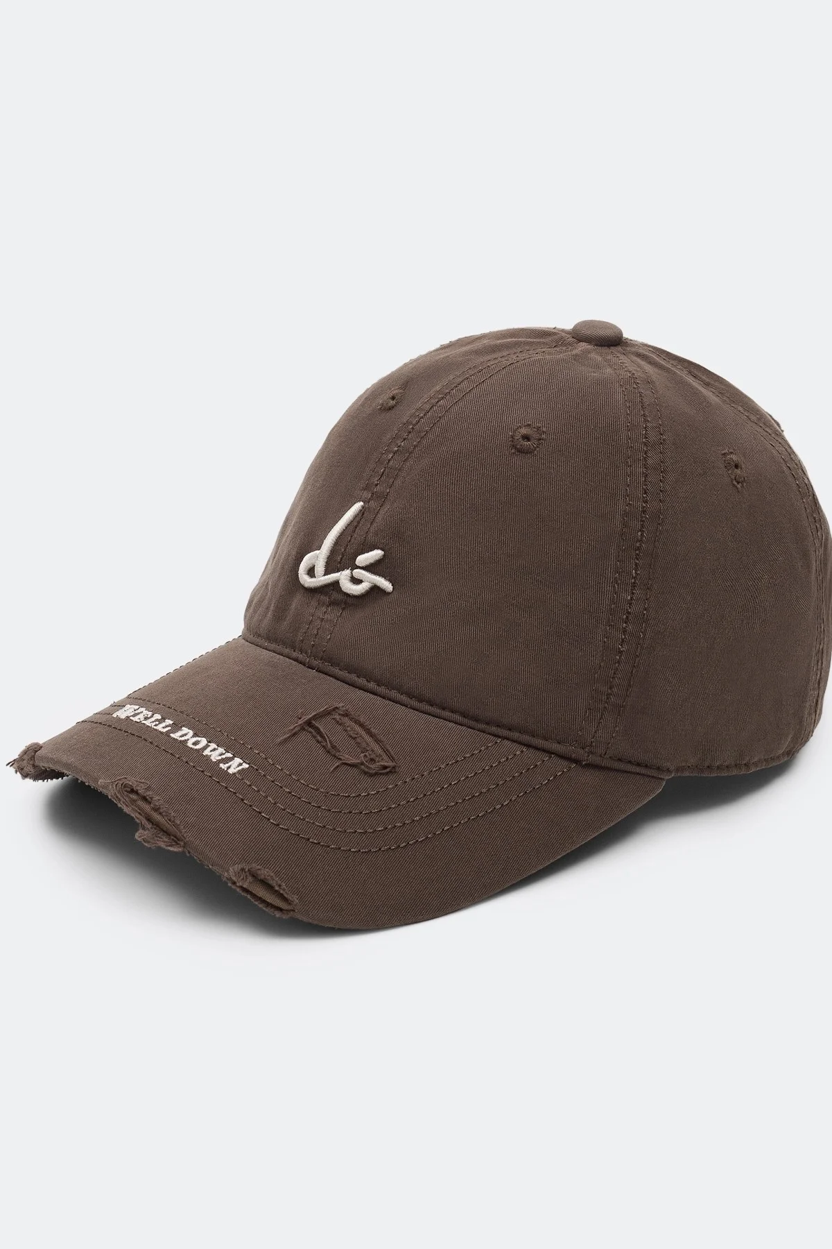 Кепка с объемной вышивкой, One