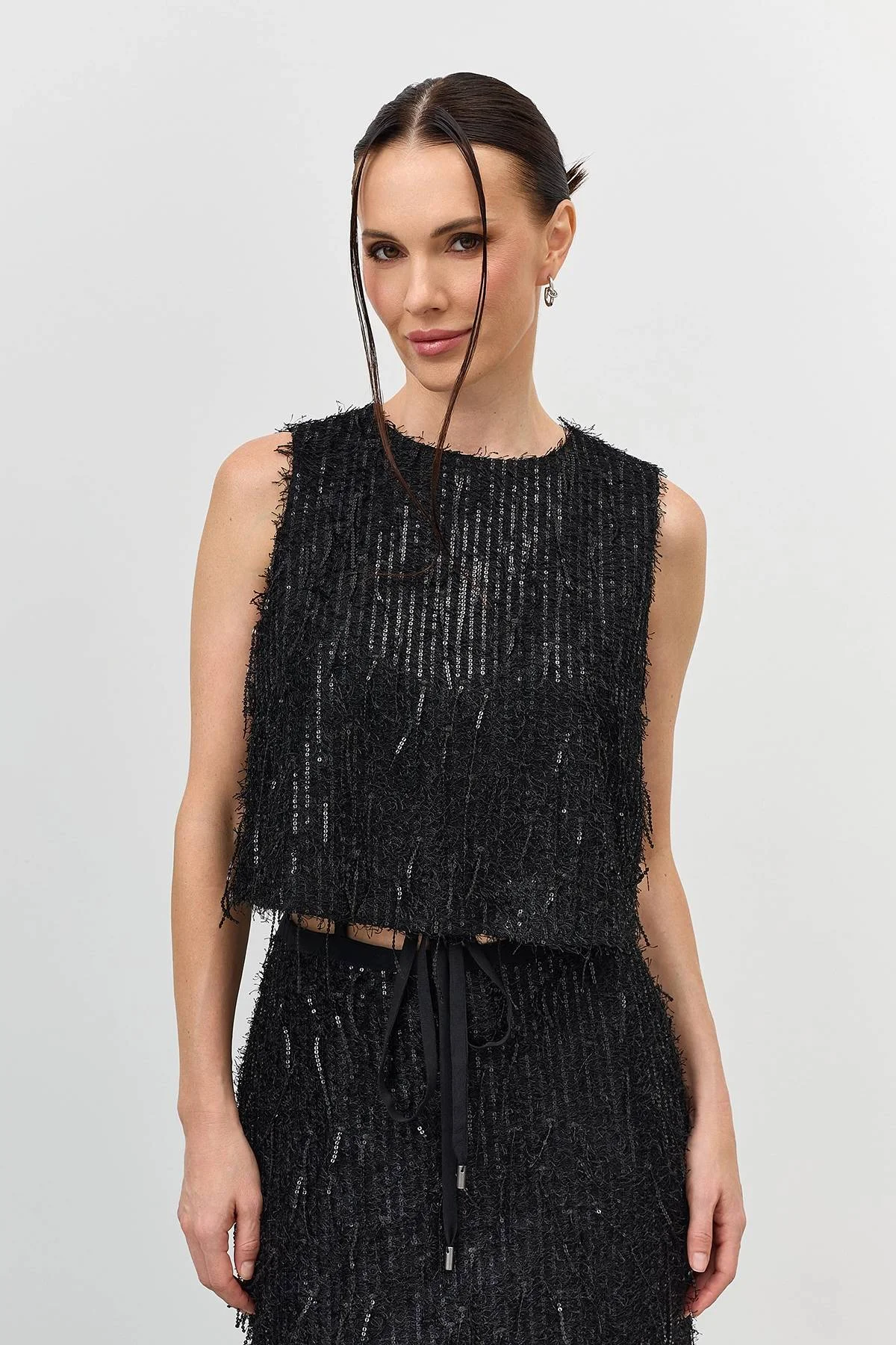 Топ с пайетками и бахромой, 40