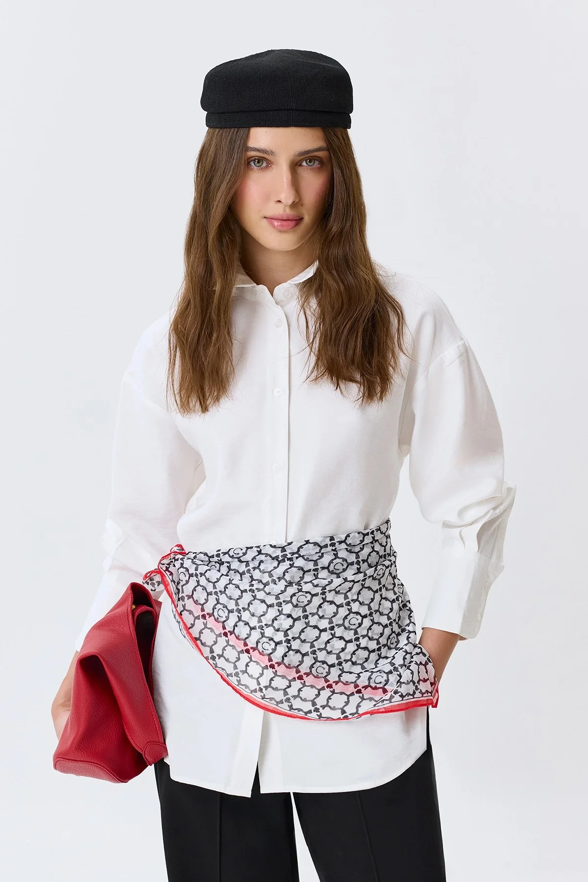 Классическая блузка из вискозы, 50