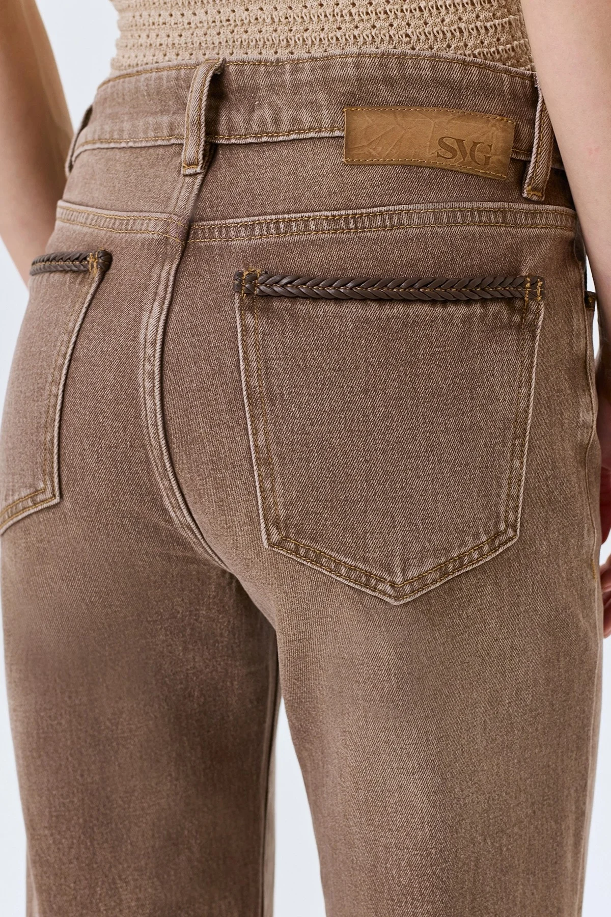 Бежевые джинсы с варкой, 44