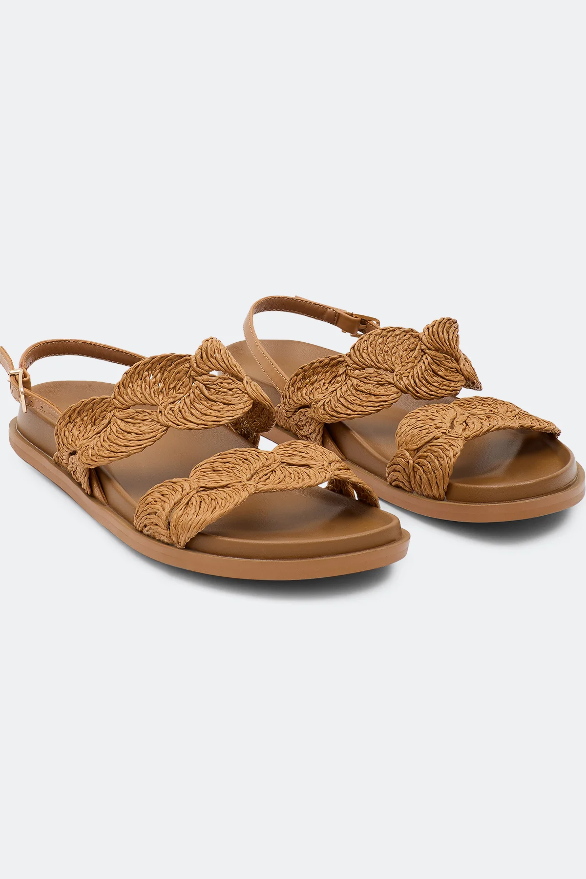 Босоножки из натуральной кожи с акцентным плетением, 40