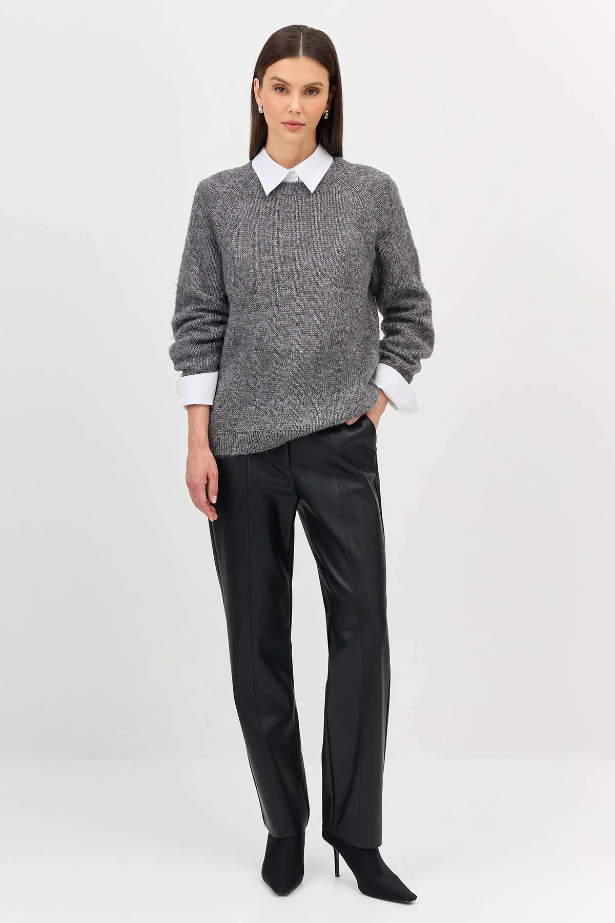 Лимитированная серия брюки в черном цвете с ремнем, 46