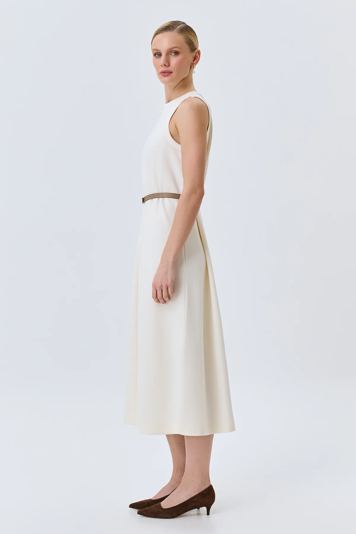 Трикотажное платье-макси с поясом, 50