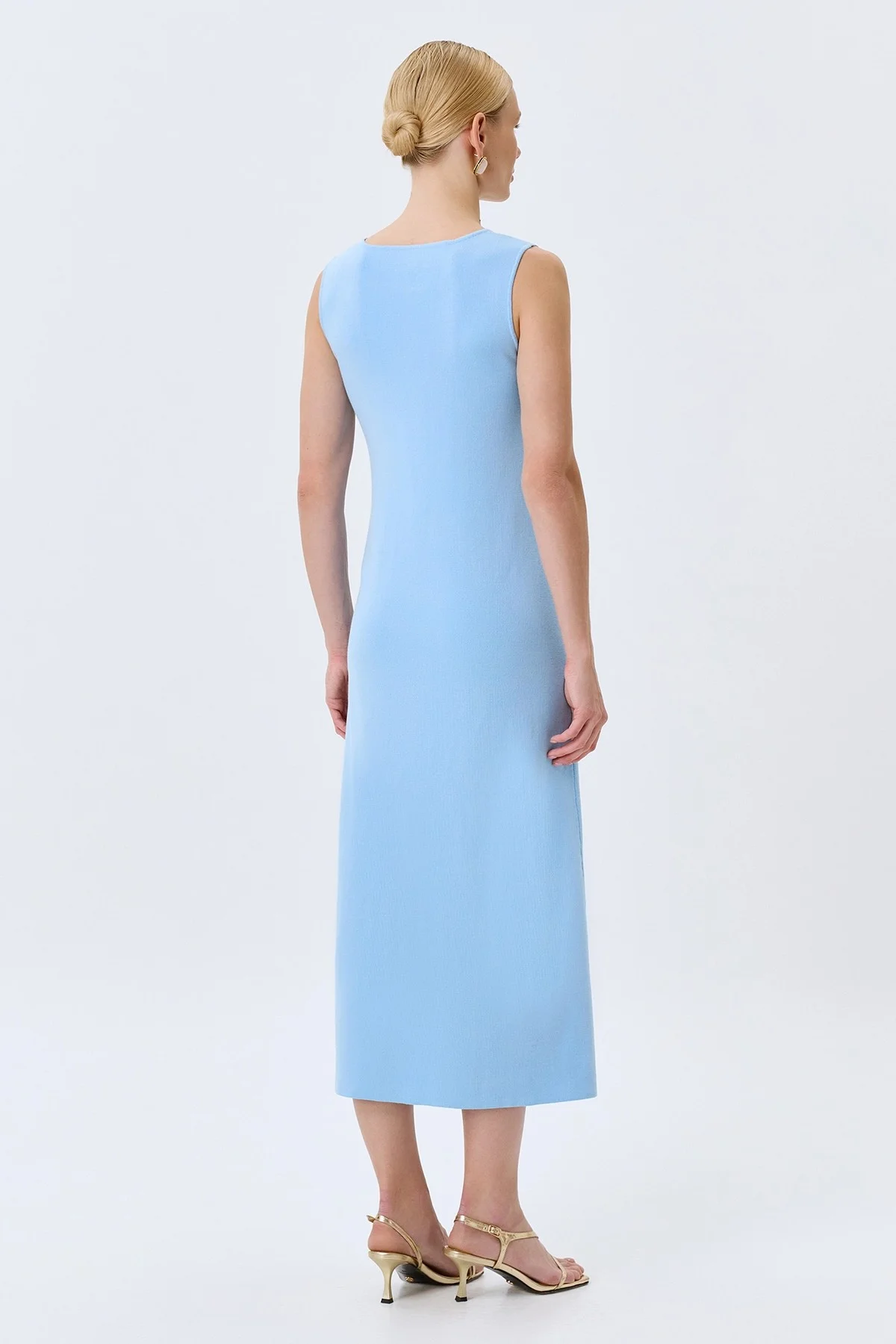 Голубое вязаное платье из лиоцелла, 46