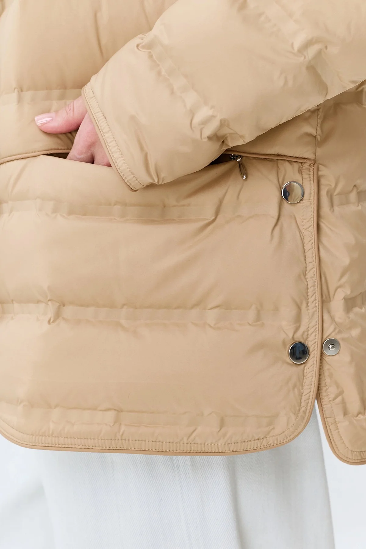 Легкая куртка на натуральном утеплителе, 40