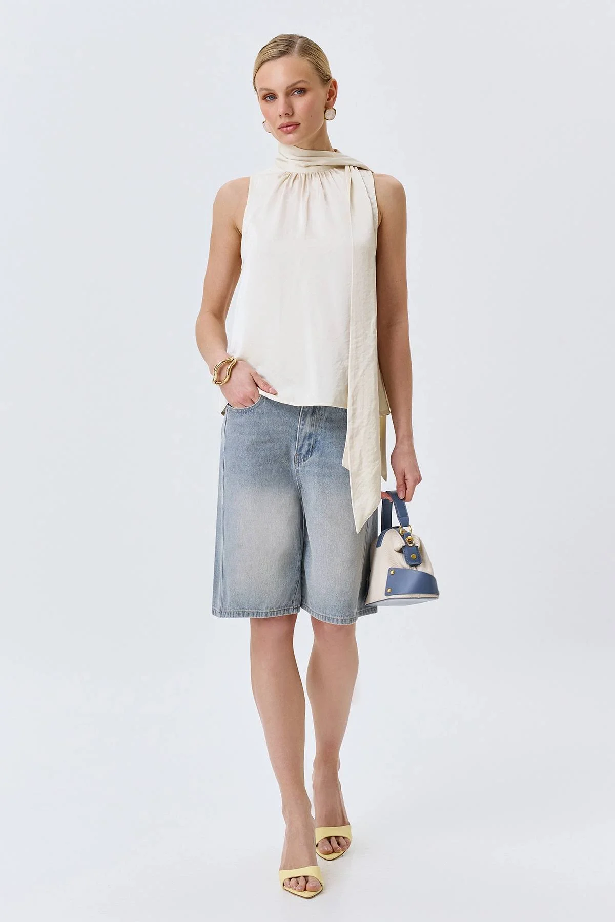 Топ халтер со струящимся шарфом молочный, 50