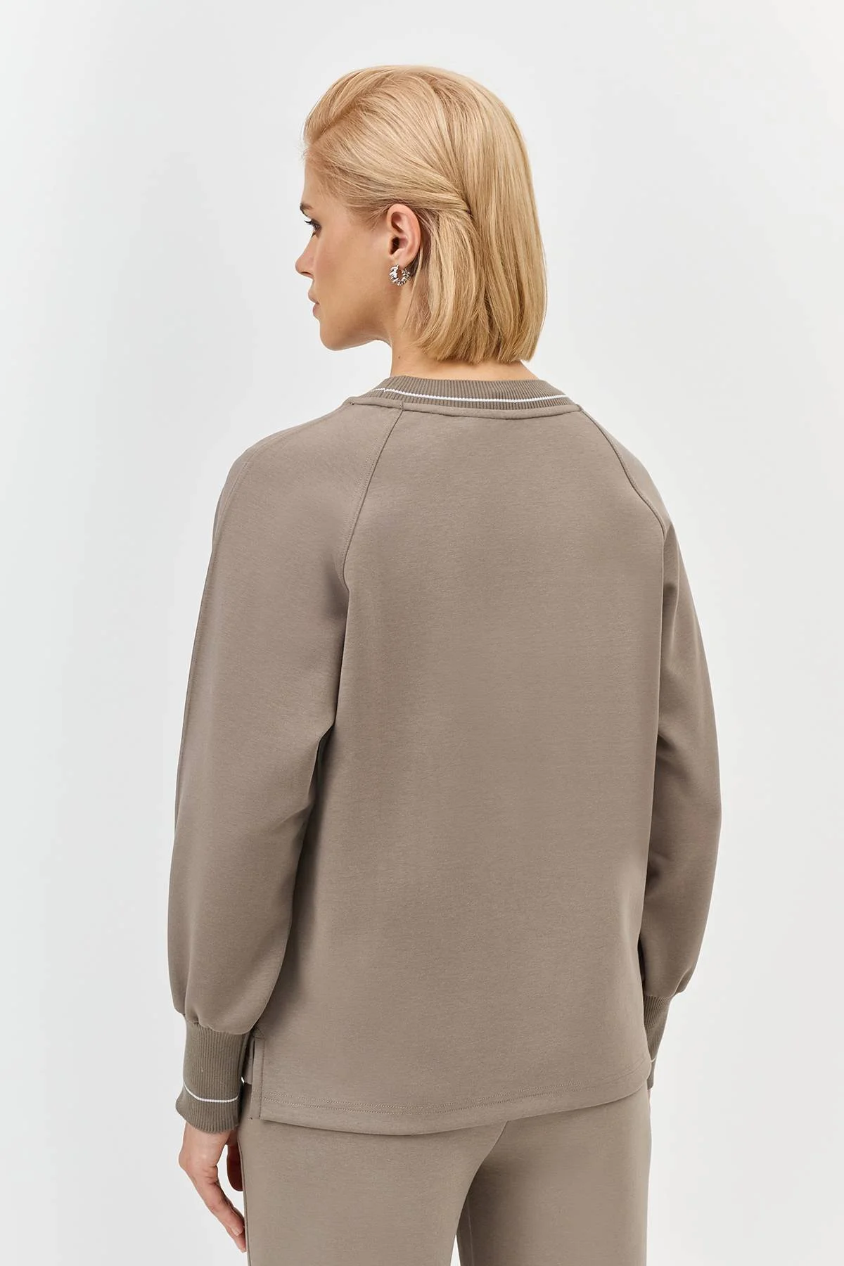 Лимитированная серия джемпер из хлопкового джерси с палантином, 46