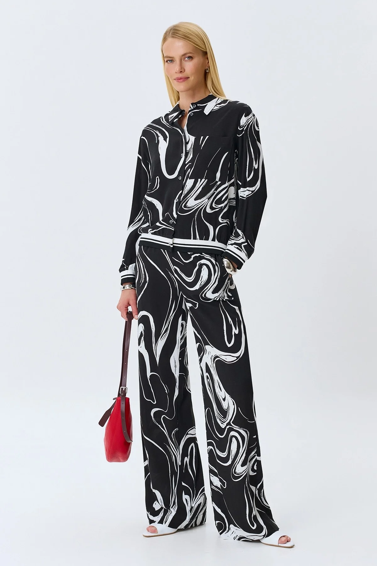 Блузка с графичным принтом, 42