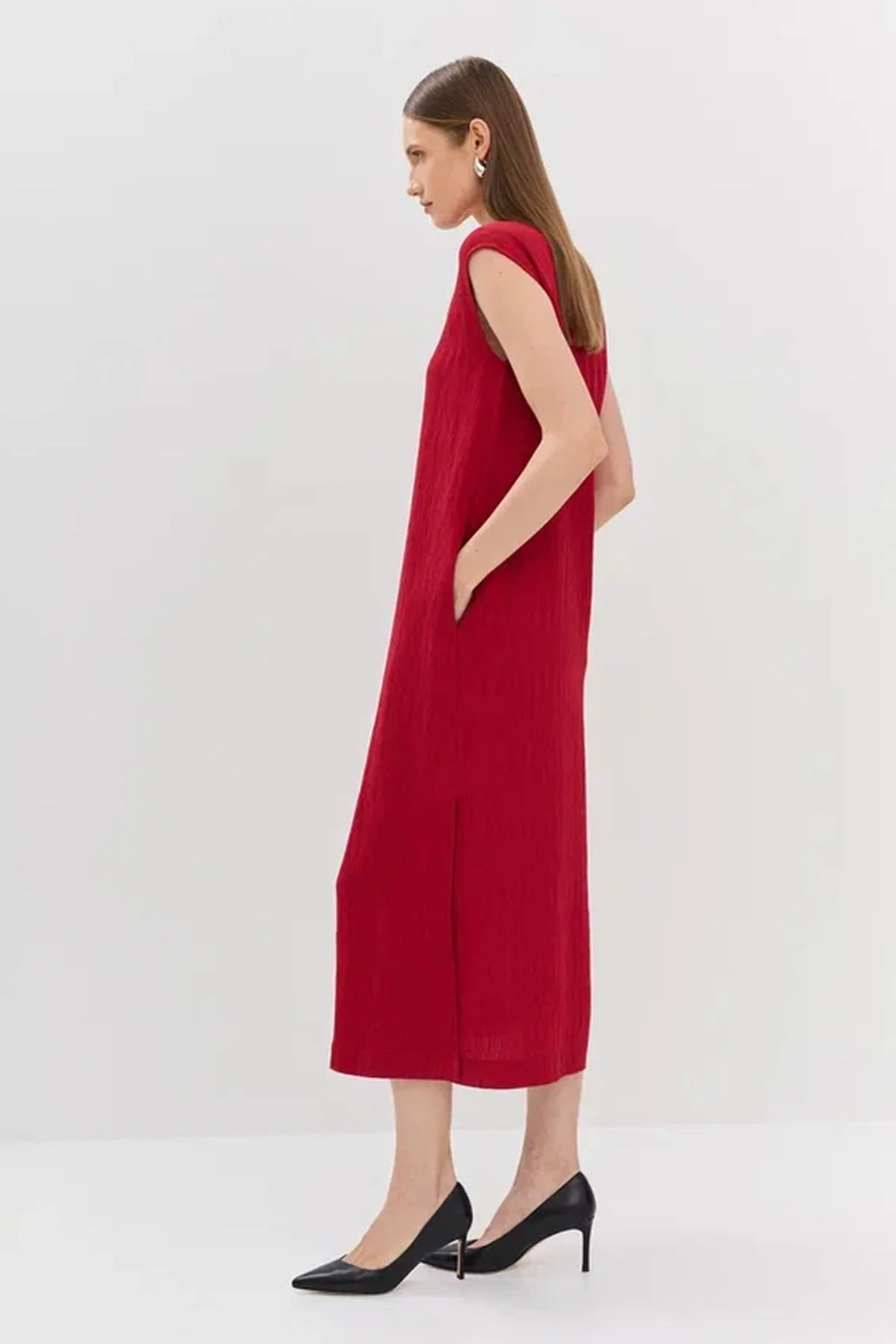 Элегантное платье миди в темно-красном цвете, 50р