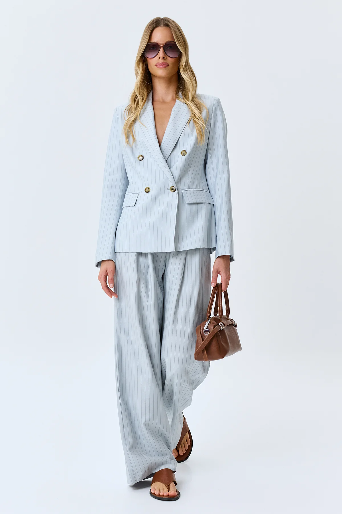 Широкие брюки в тонкую полоску, 48