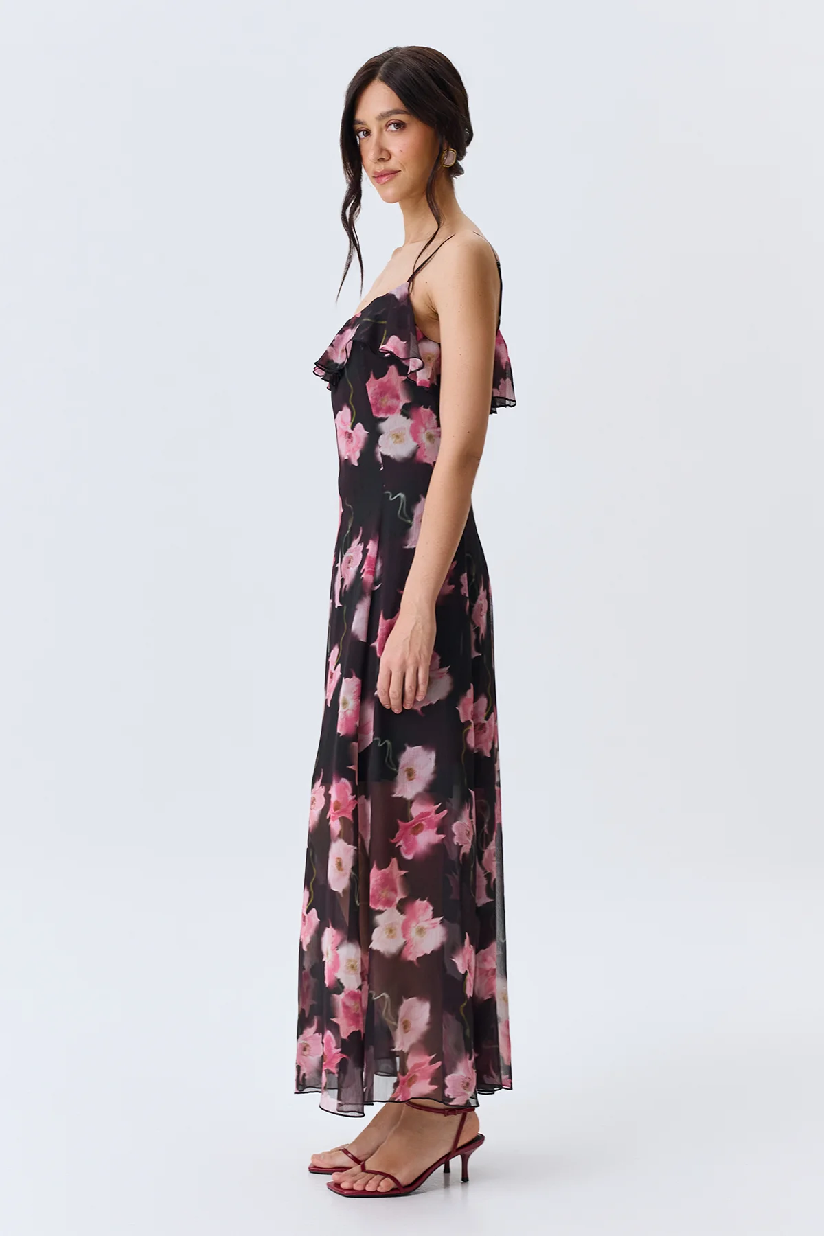 Романтичное платье с ярким цветочным принтом, 48