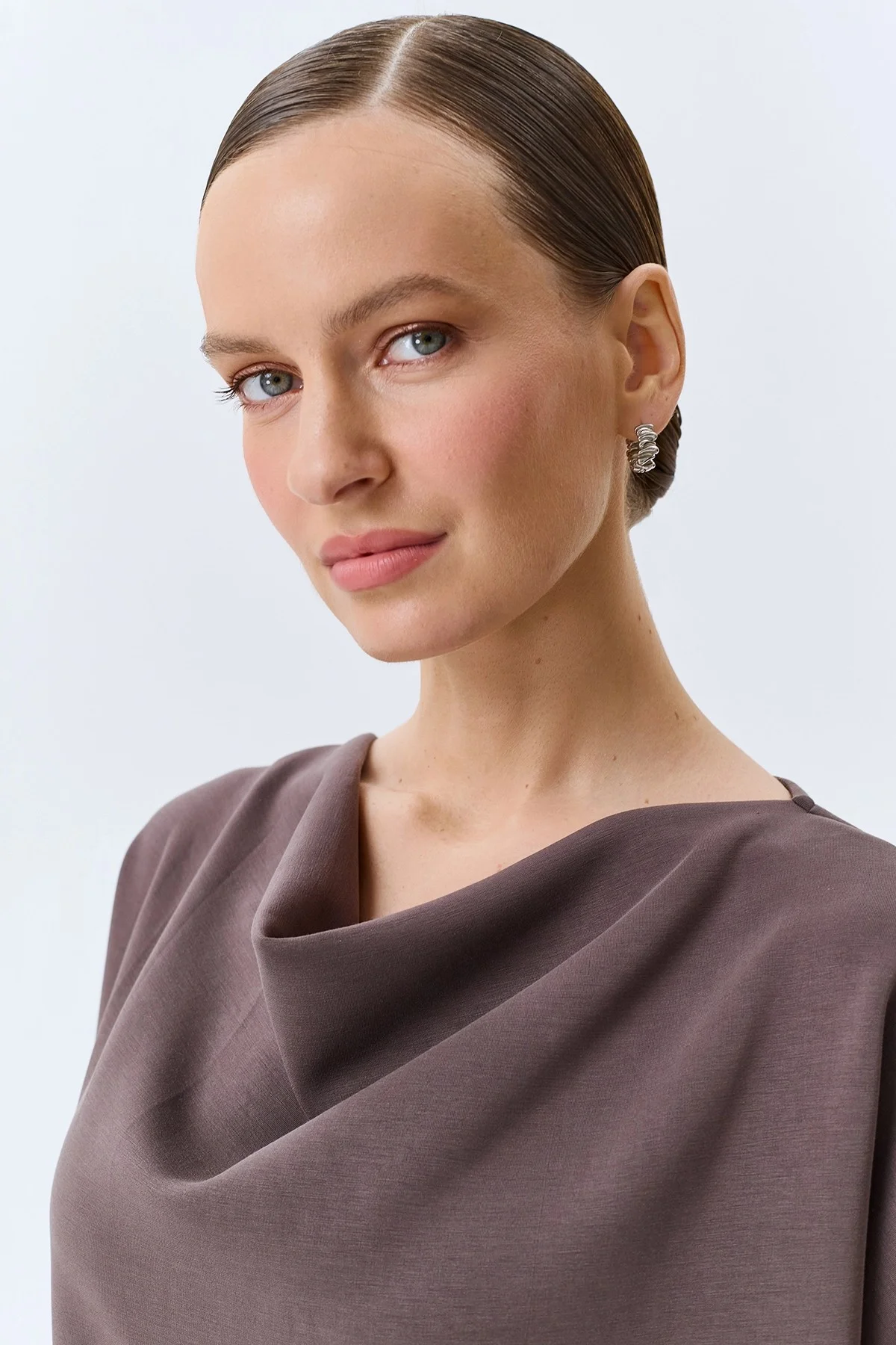 Джемпер из модала с драпировкой, 44