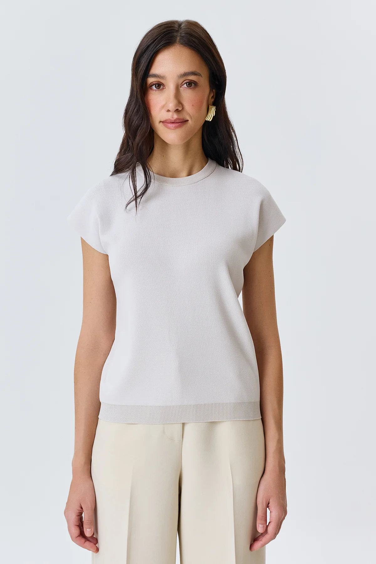 Светлый вязаный топ из вискозы, 42