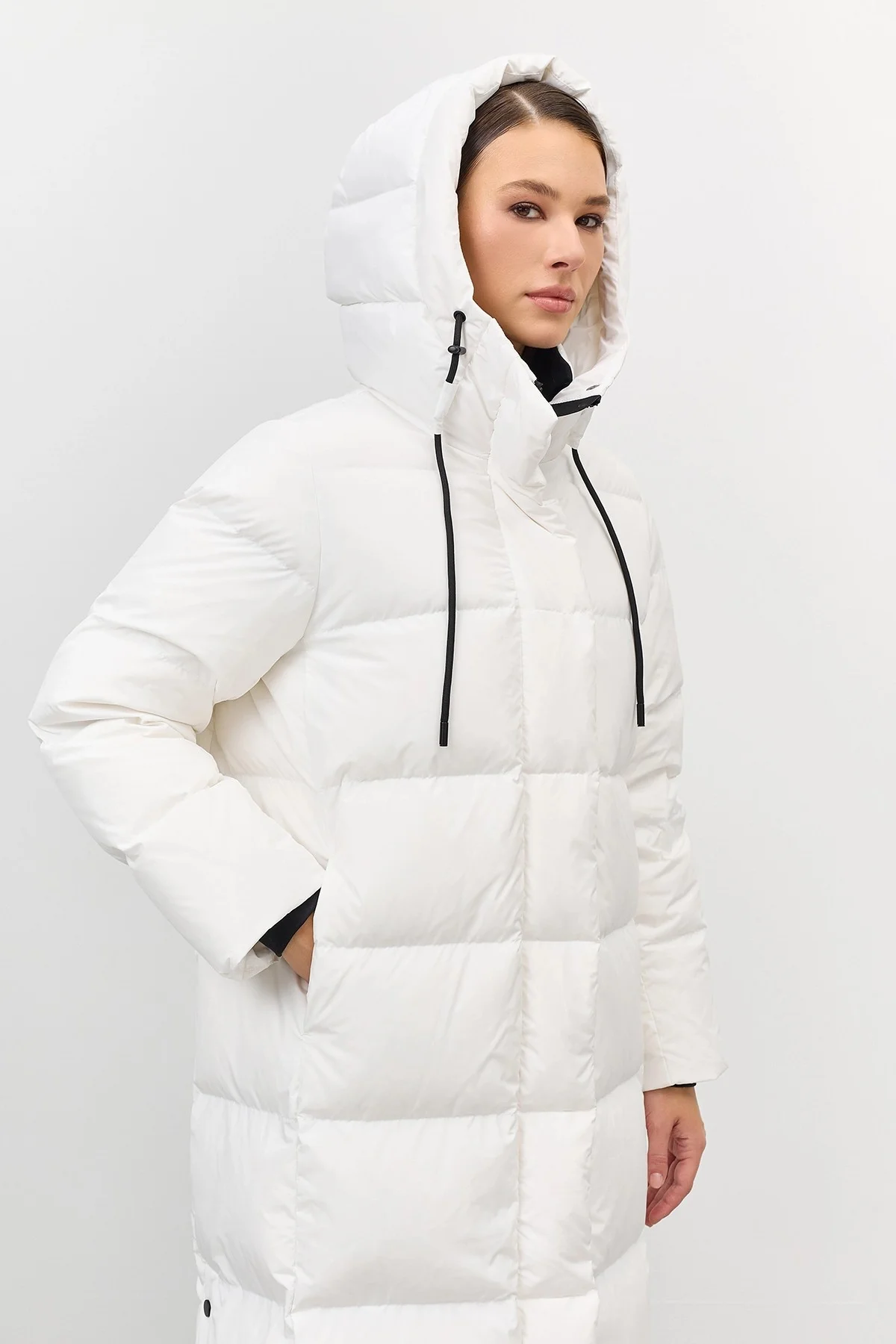 Длинный пуховик на натуральном утеплителе, 44