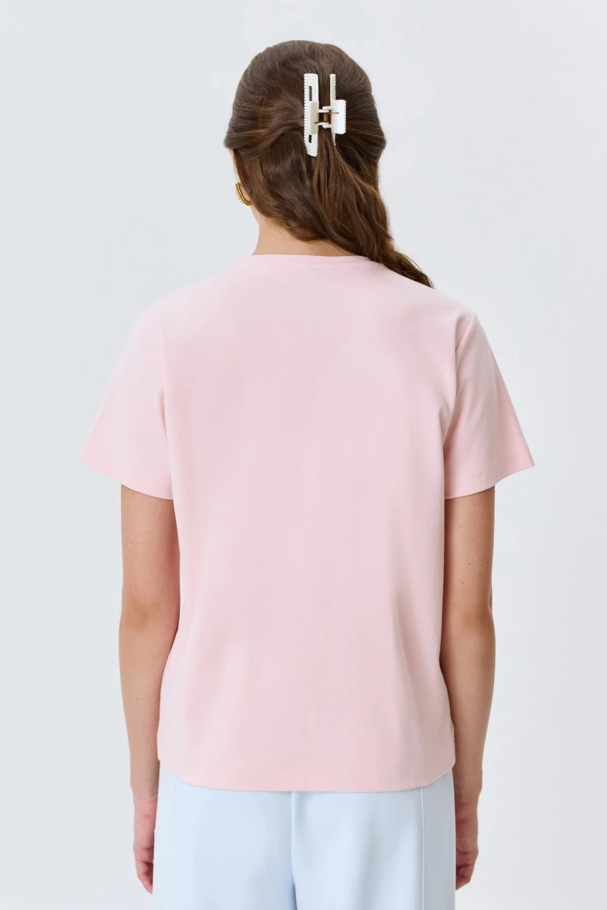 Базовая яркая розовая футболка, 46