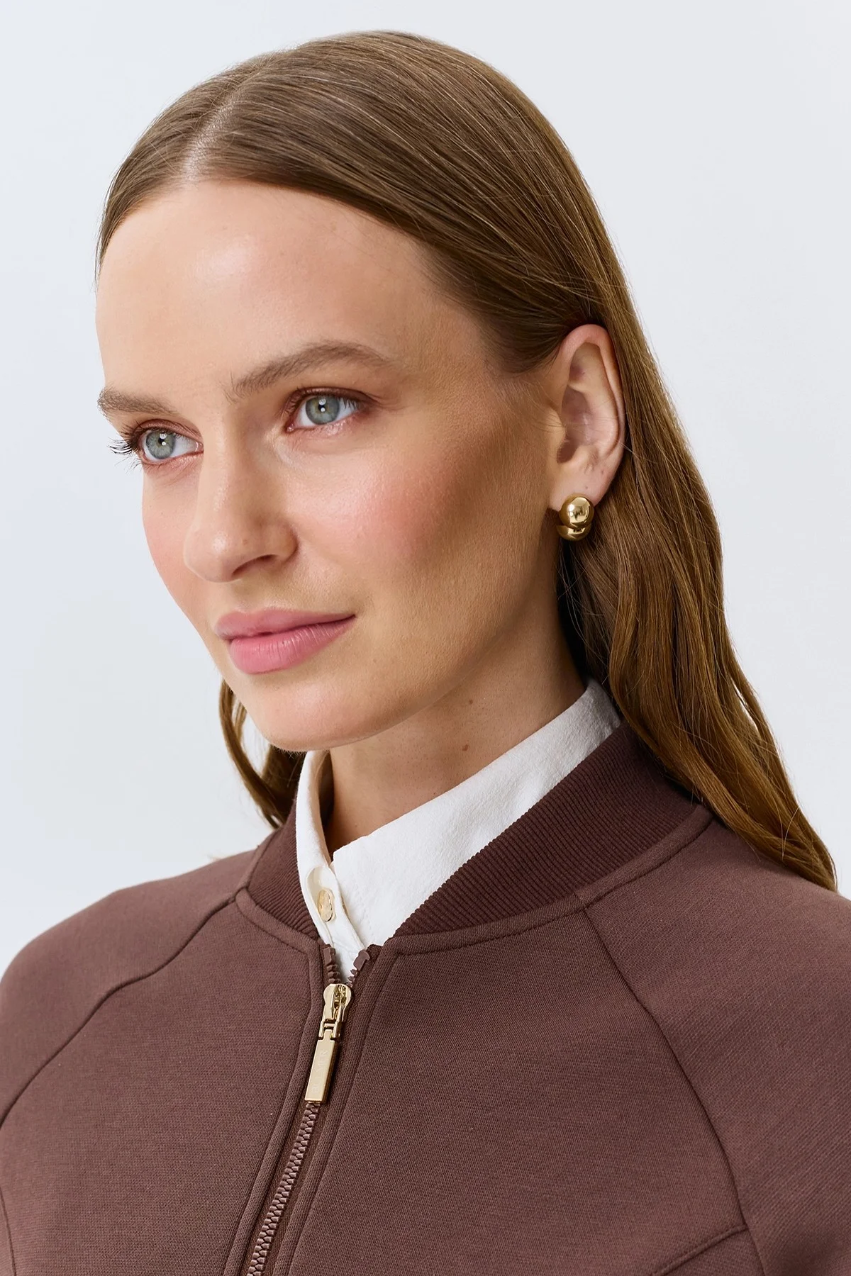 Трикотажный бомбер в шоколадном оттенке, 42