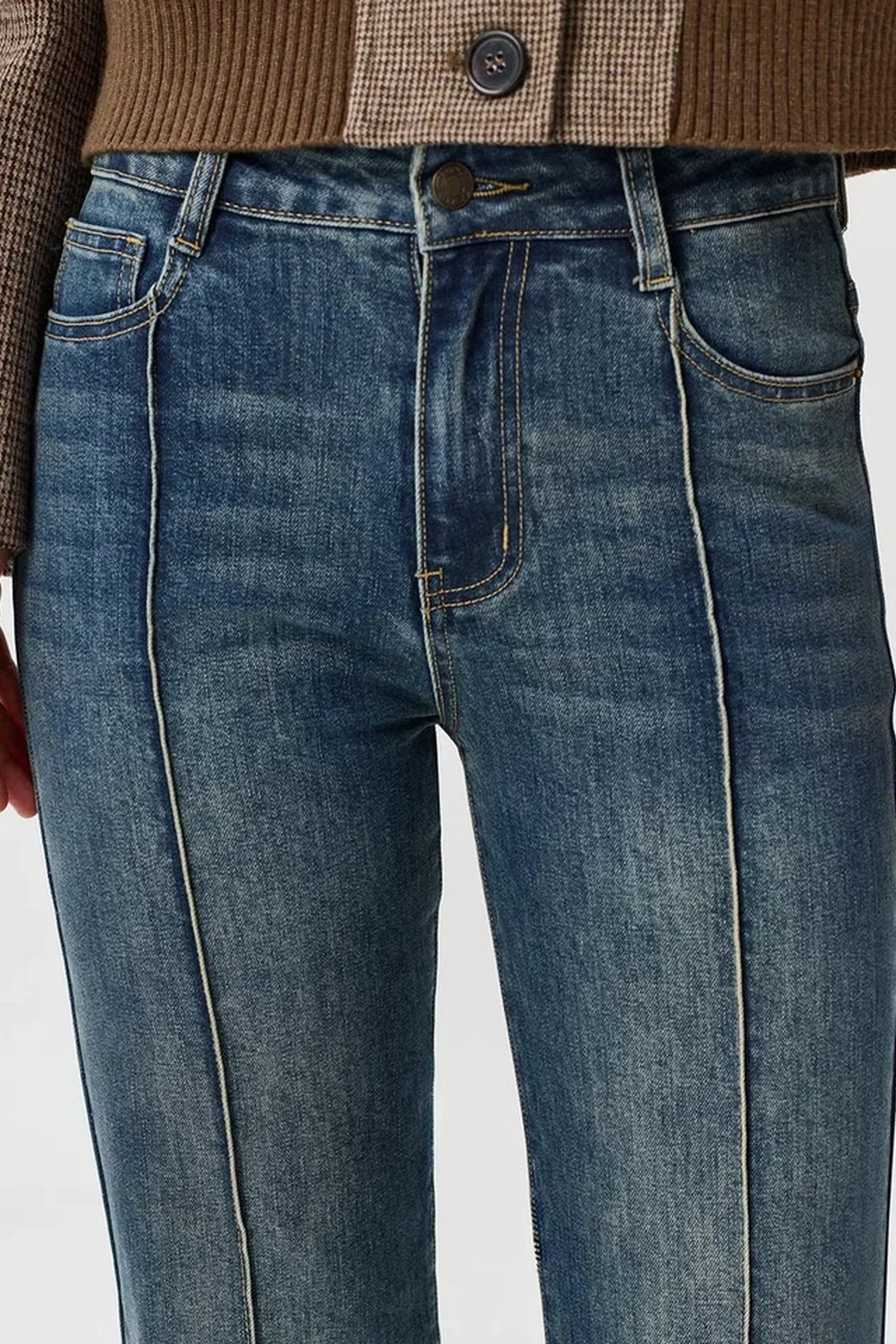 Джинсы Boot cut с застроченными стрелками, 52