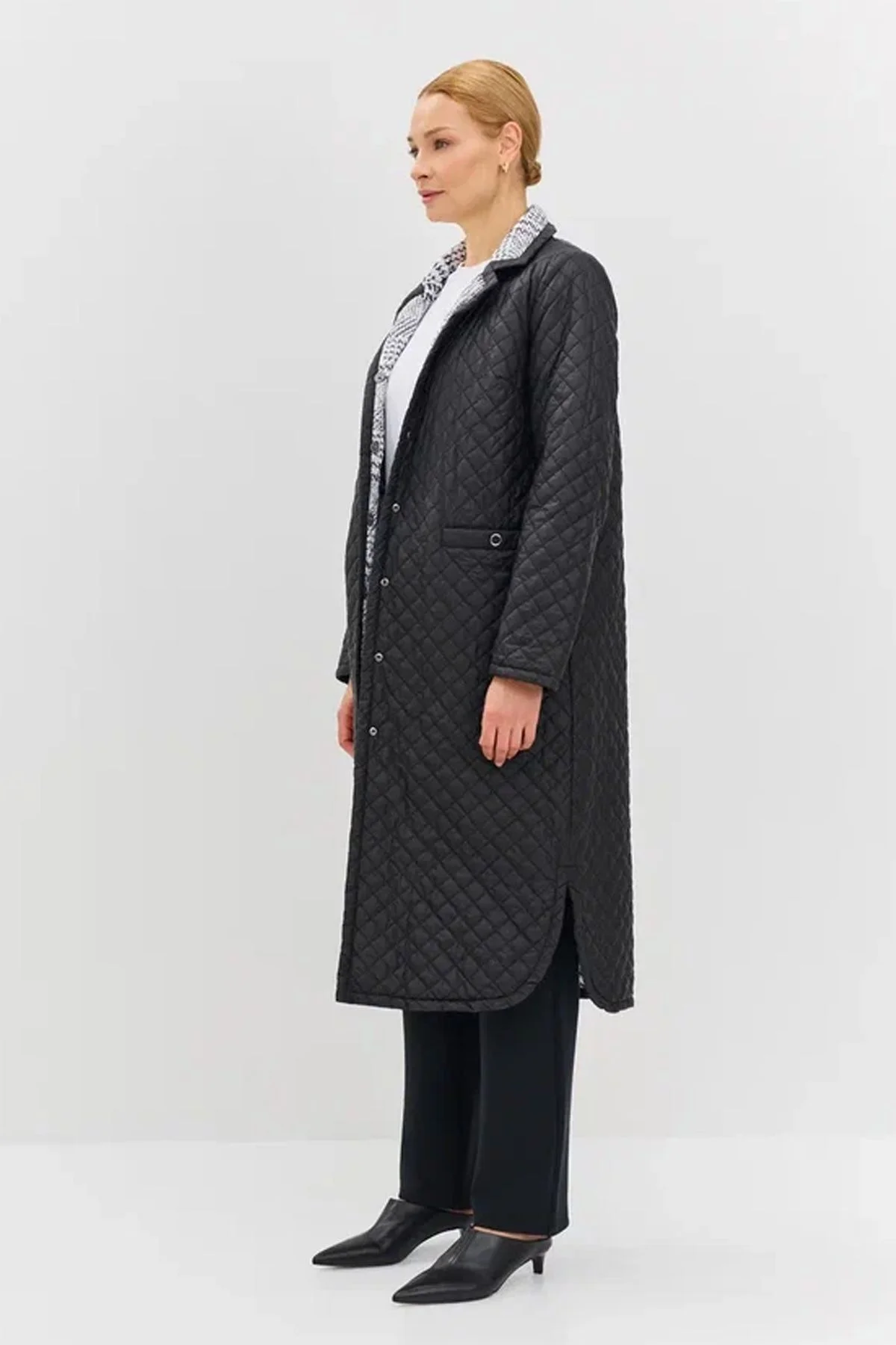 Стеганое двустороннее пальто с принтом в клетку, 52р