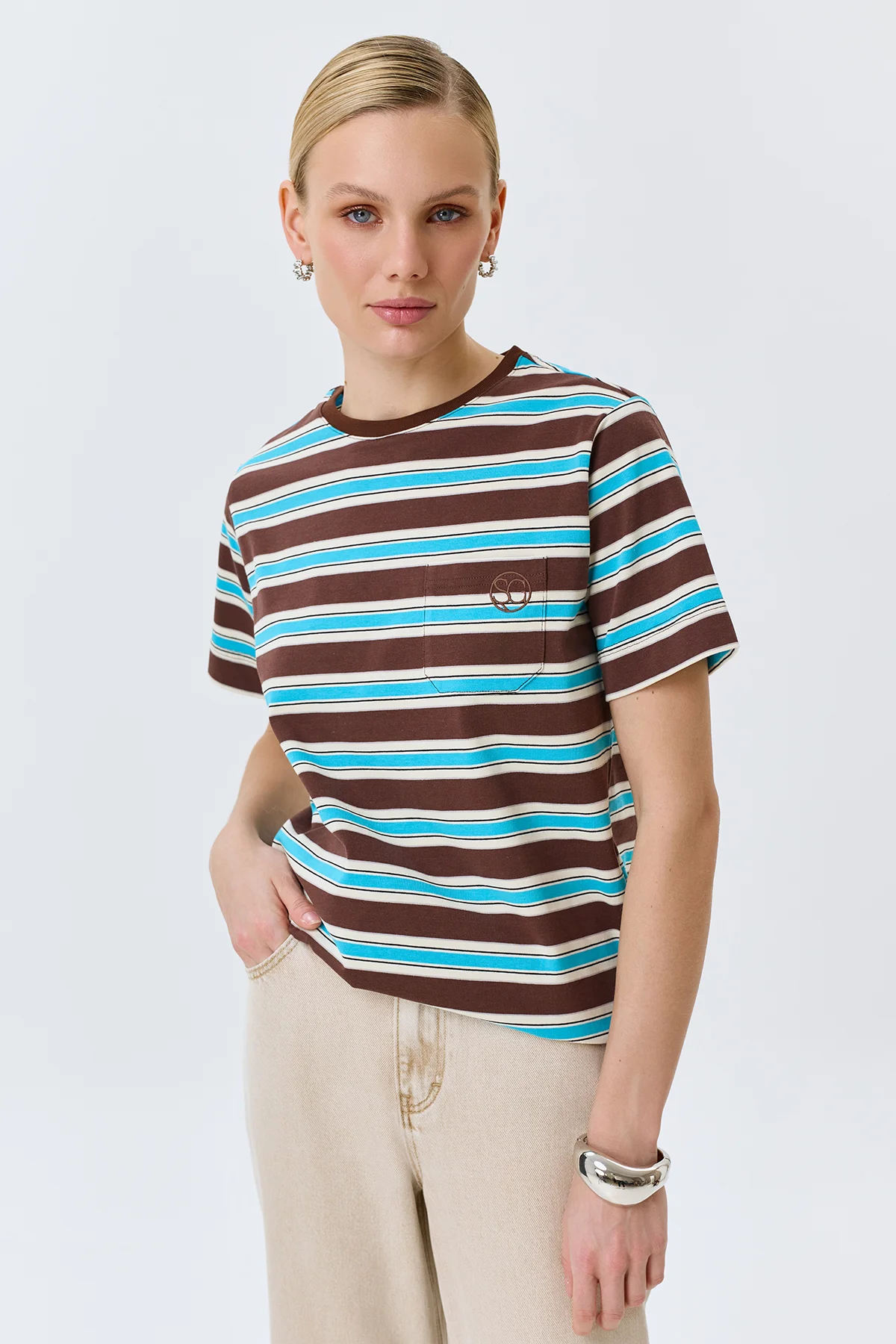 Яркая футболка в полоску из 100% хлопка, 42