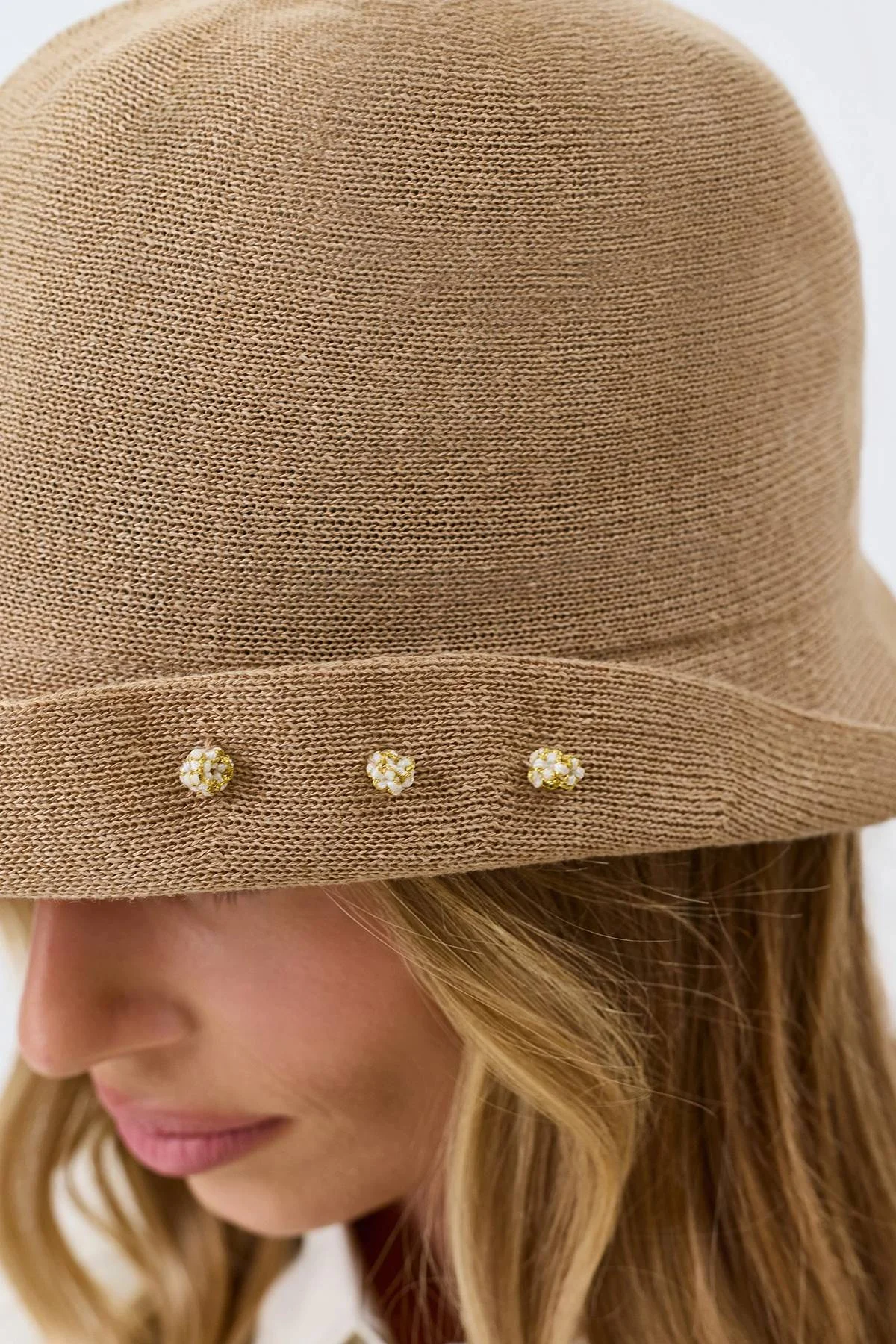 Панама с загнутыми полями, One