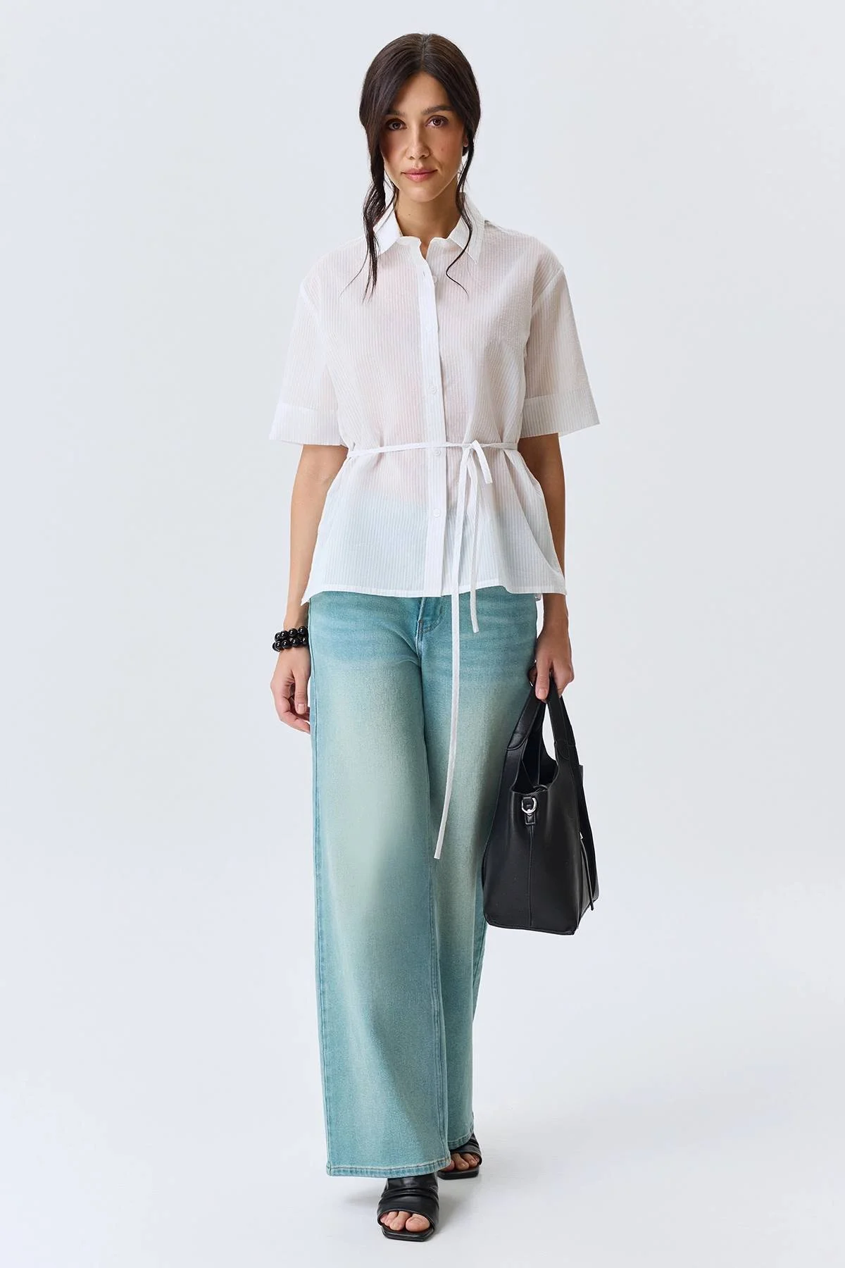 Блузка с вырезом на спине, 50