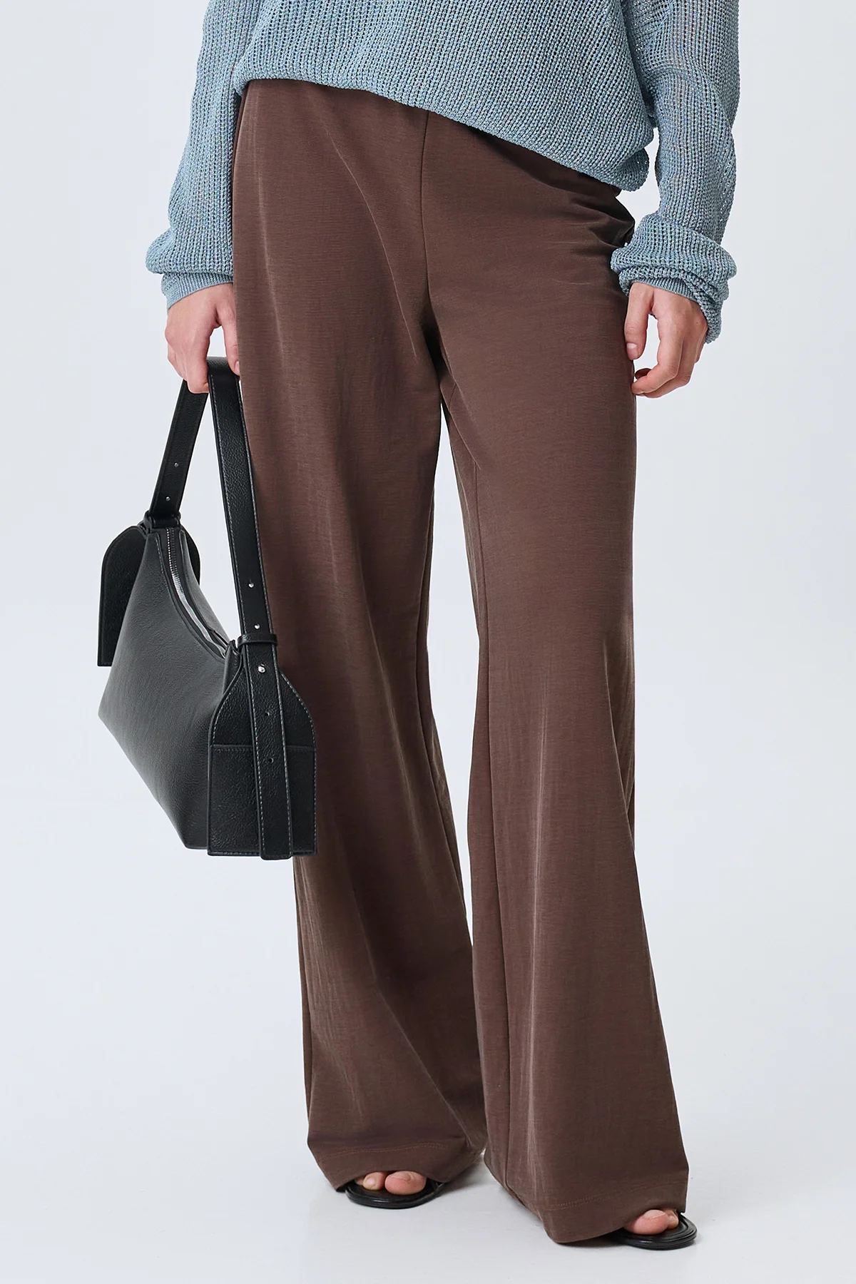 Прямые брюки из мягкого модала, 52