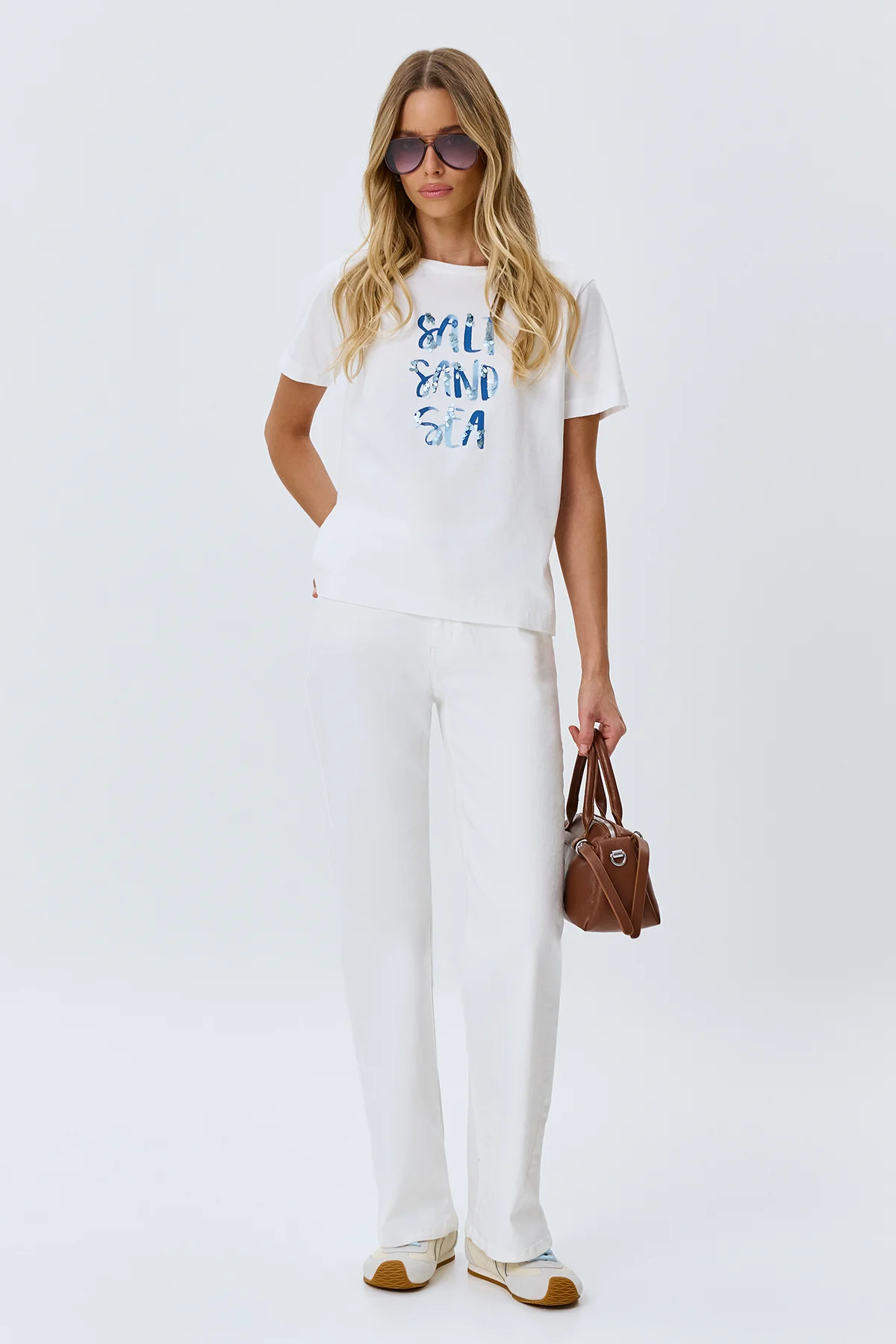 Футболка с мерцающими пайетками, 48