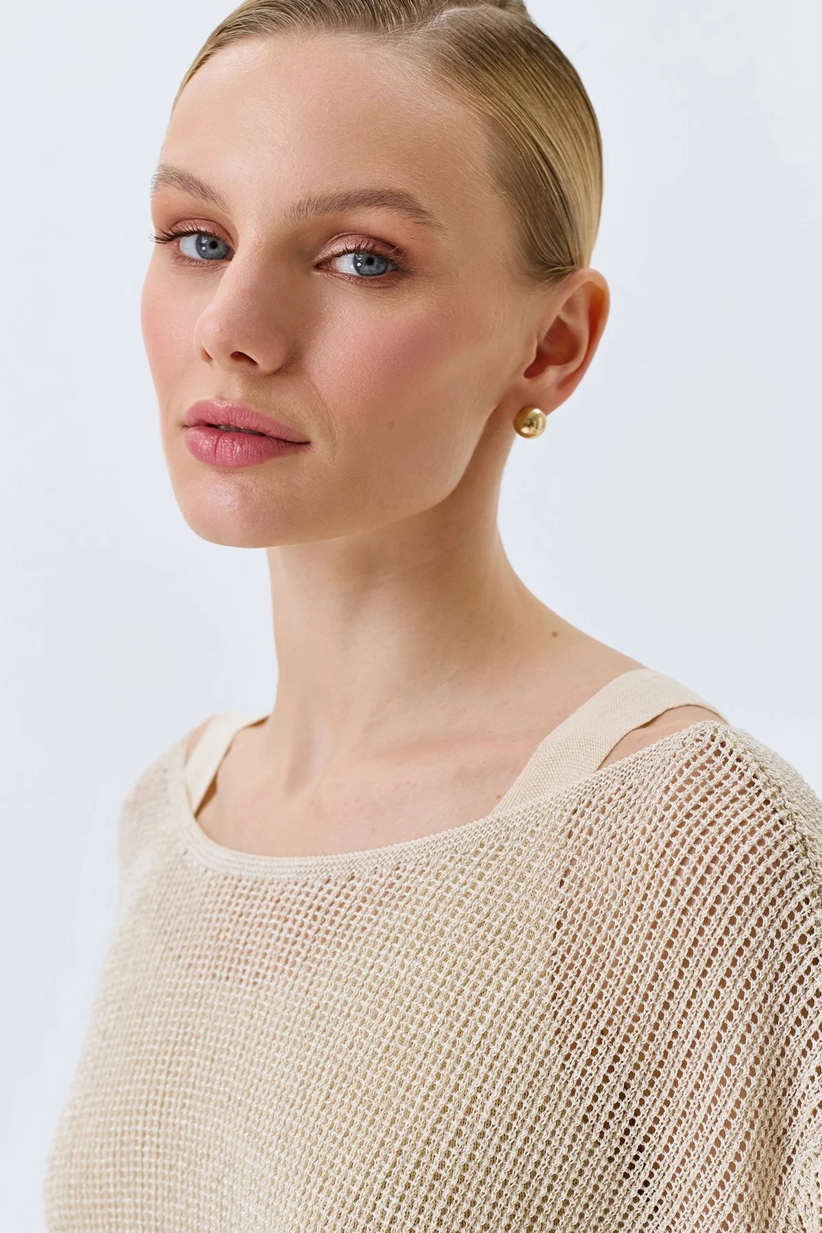 Ажурный бежевый комбинированный джемпер, 40