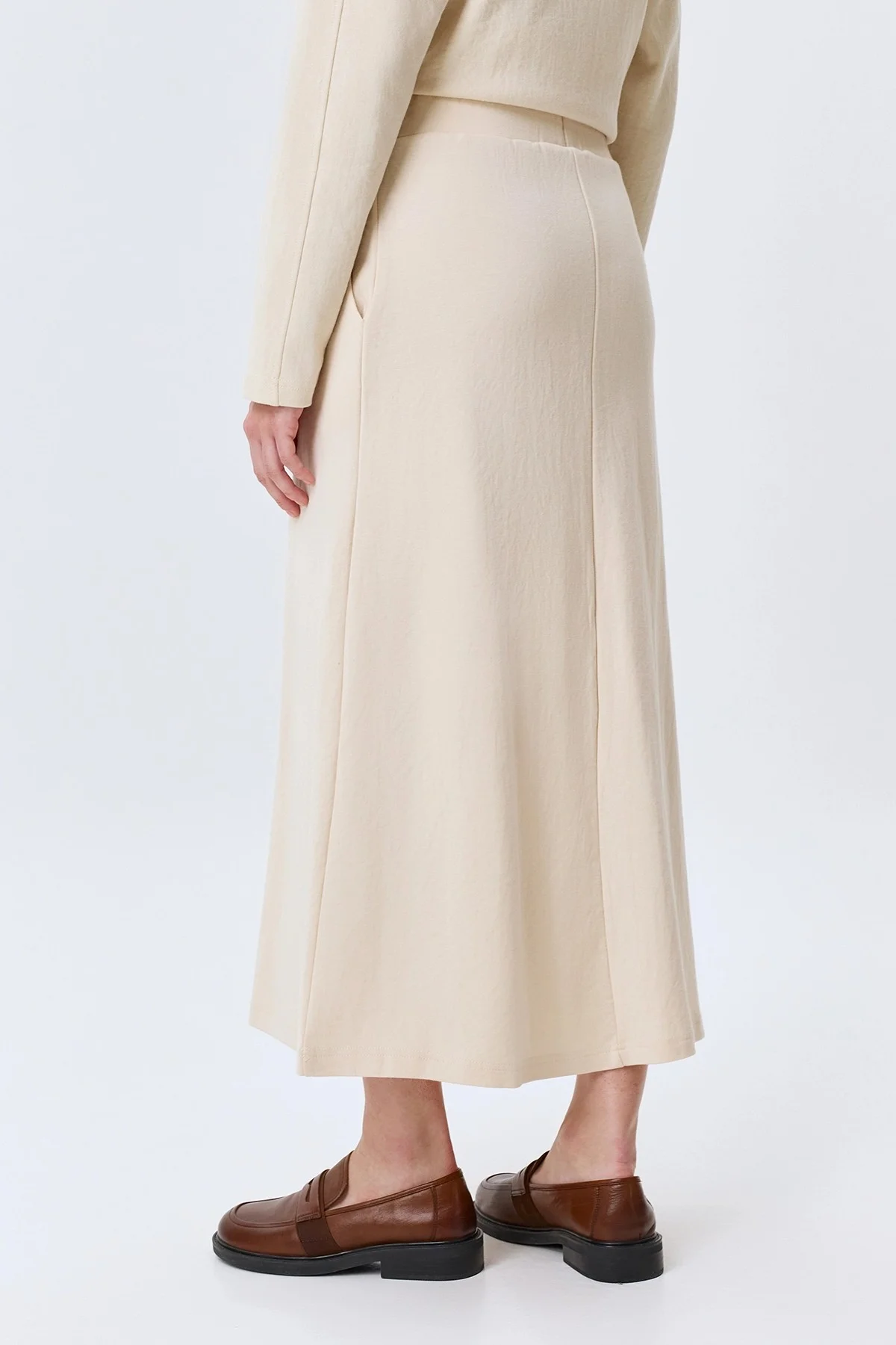 Трикотажная юбка А-силуэта, 46